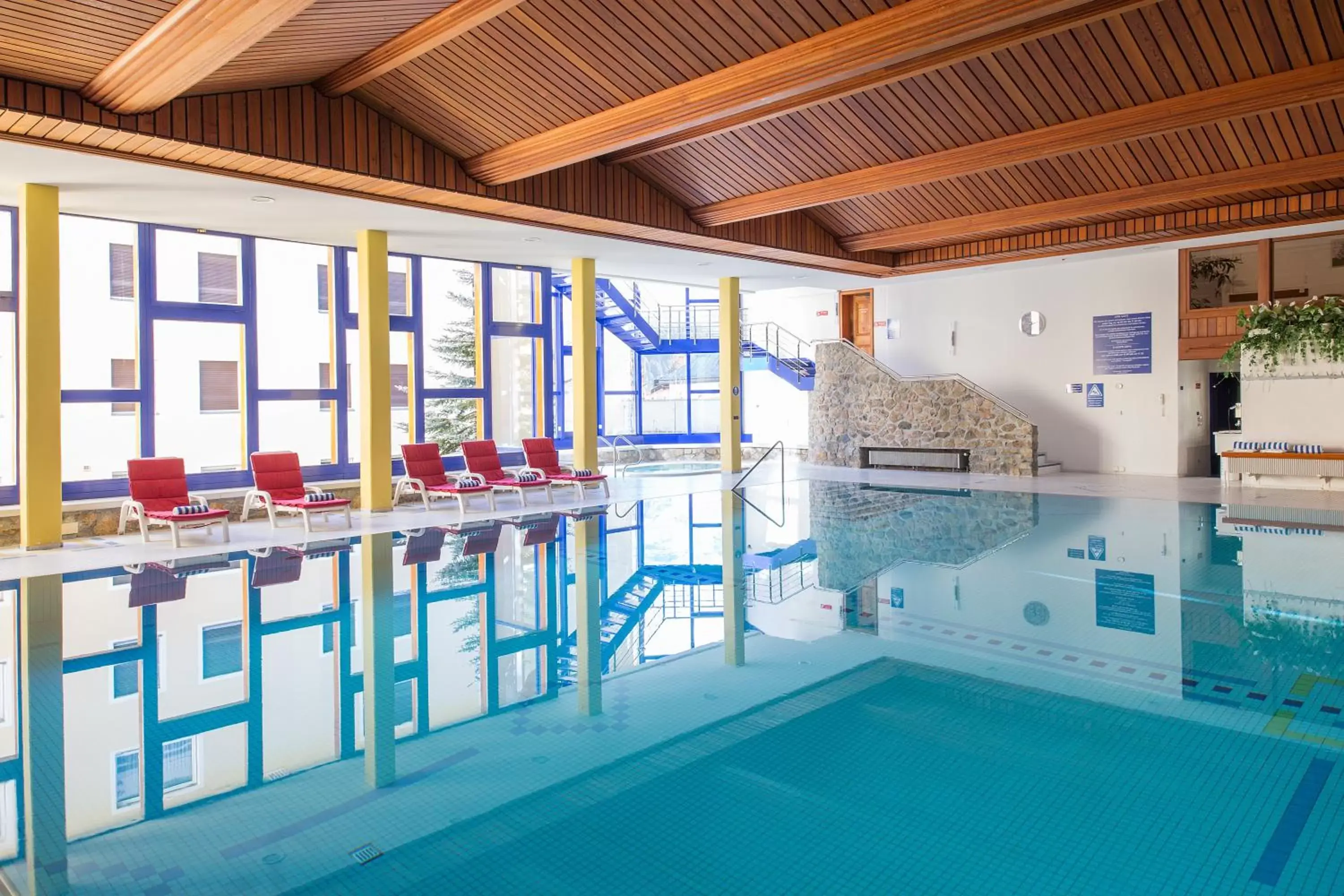 Swimming Pool in Hotel Europa St. Moritz