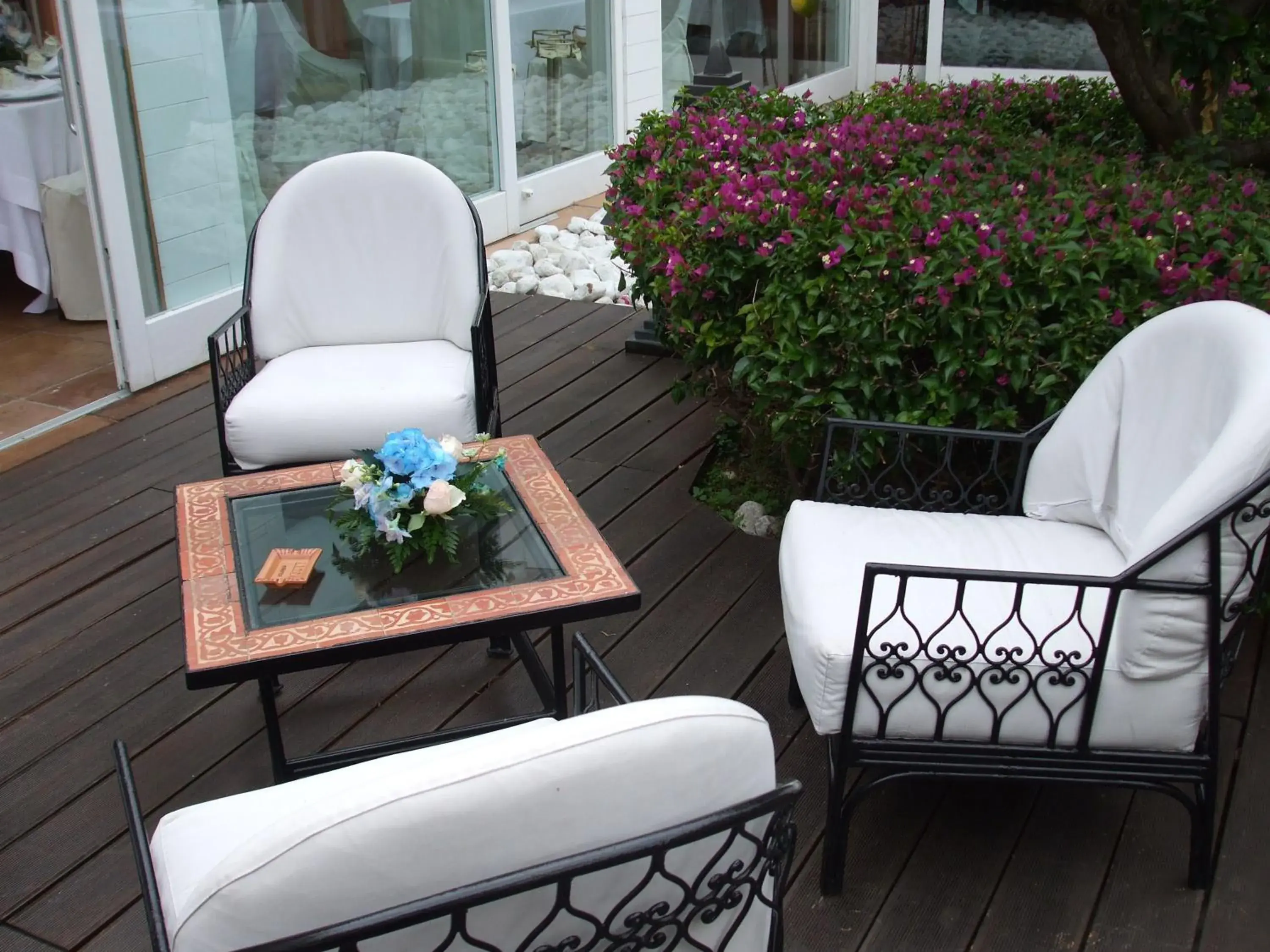 Balcony/Terrace, Seating Area in La Locanda Delle Donne Monache