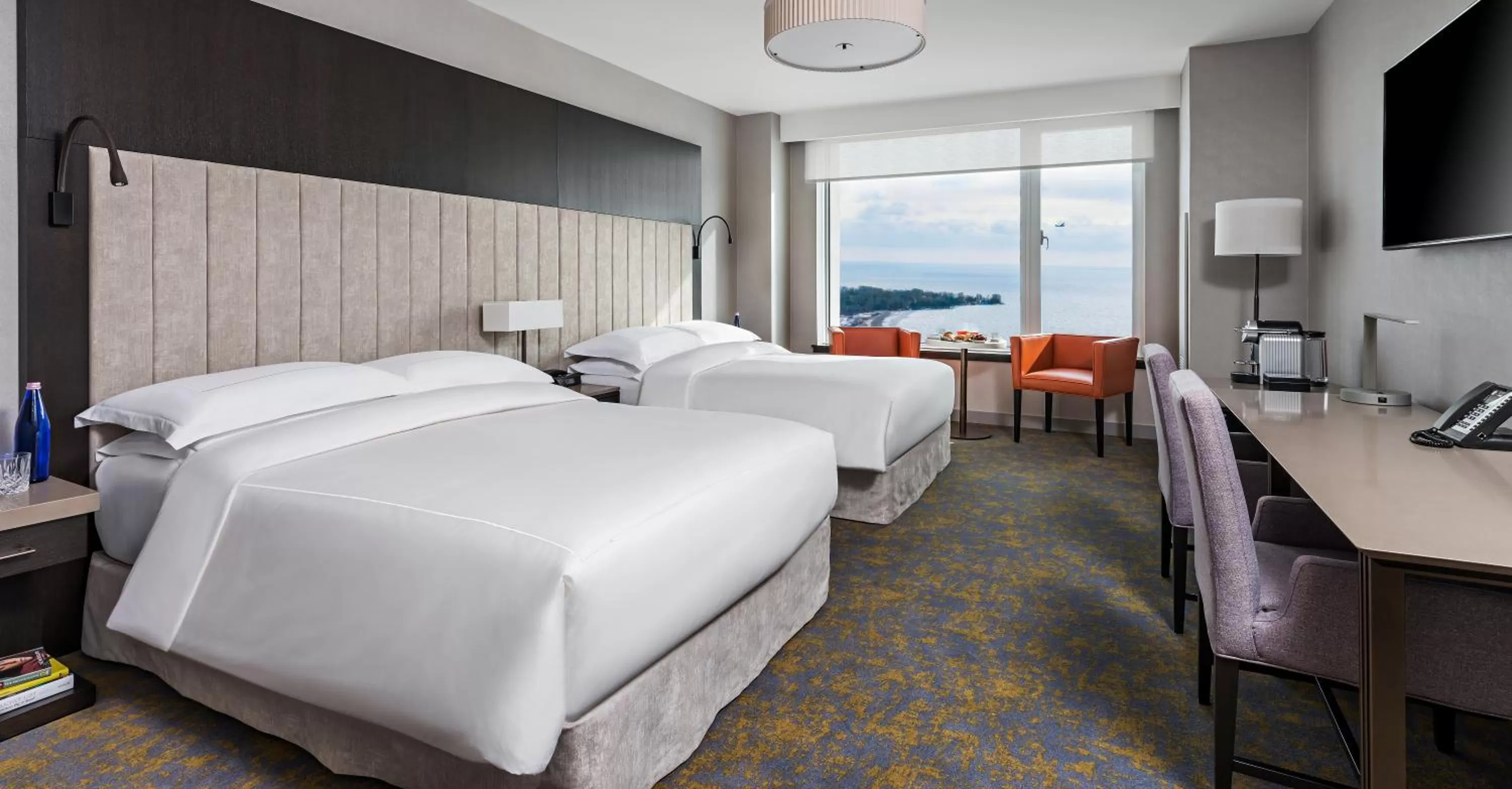 Photo of the whole room, Bed in Hotel X Toronto, a Destination by Hyatt Hotel