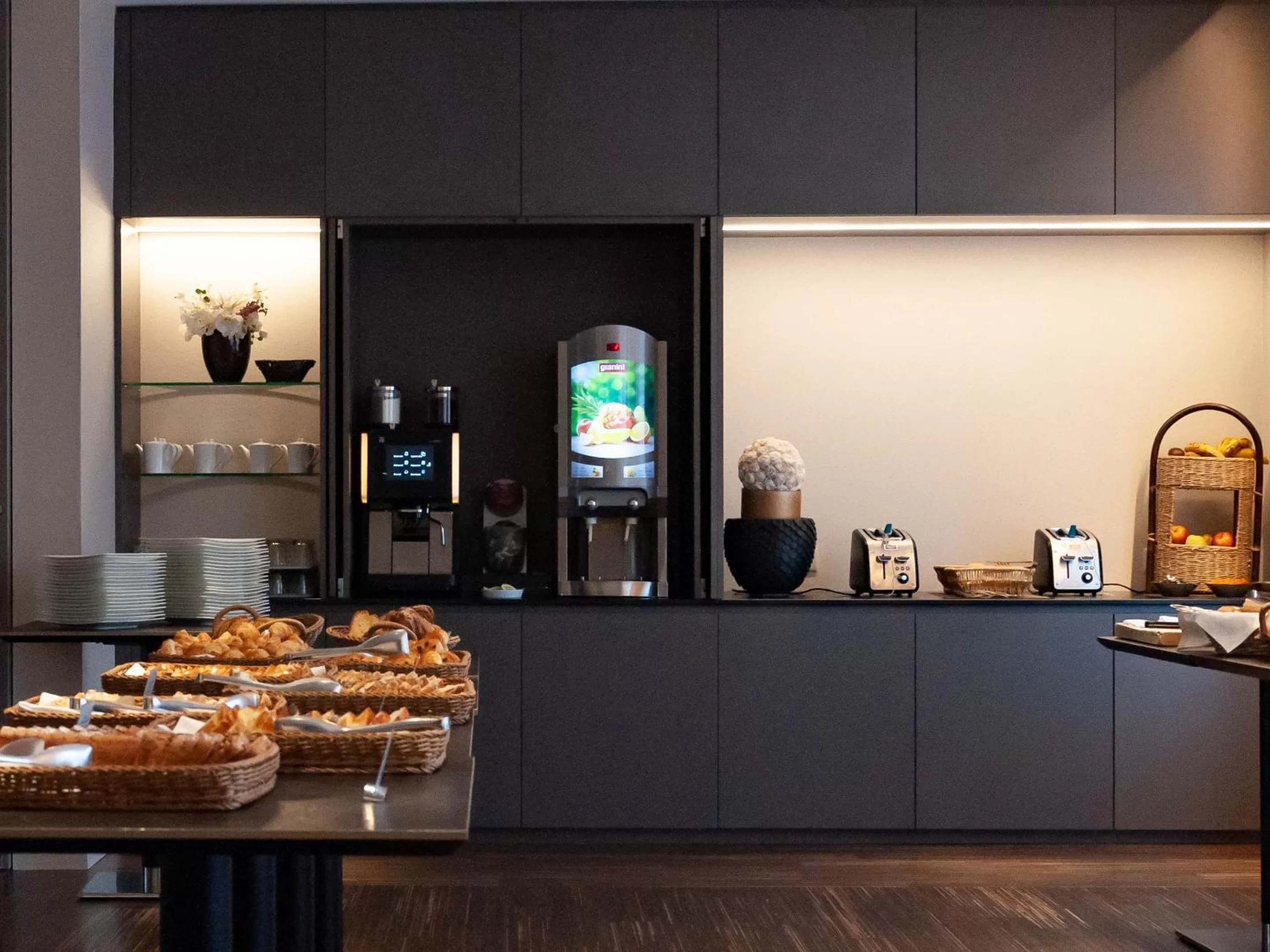 Buffet breakfast in Hotel Restaurant & Spa Verte Vallée