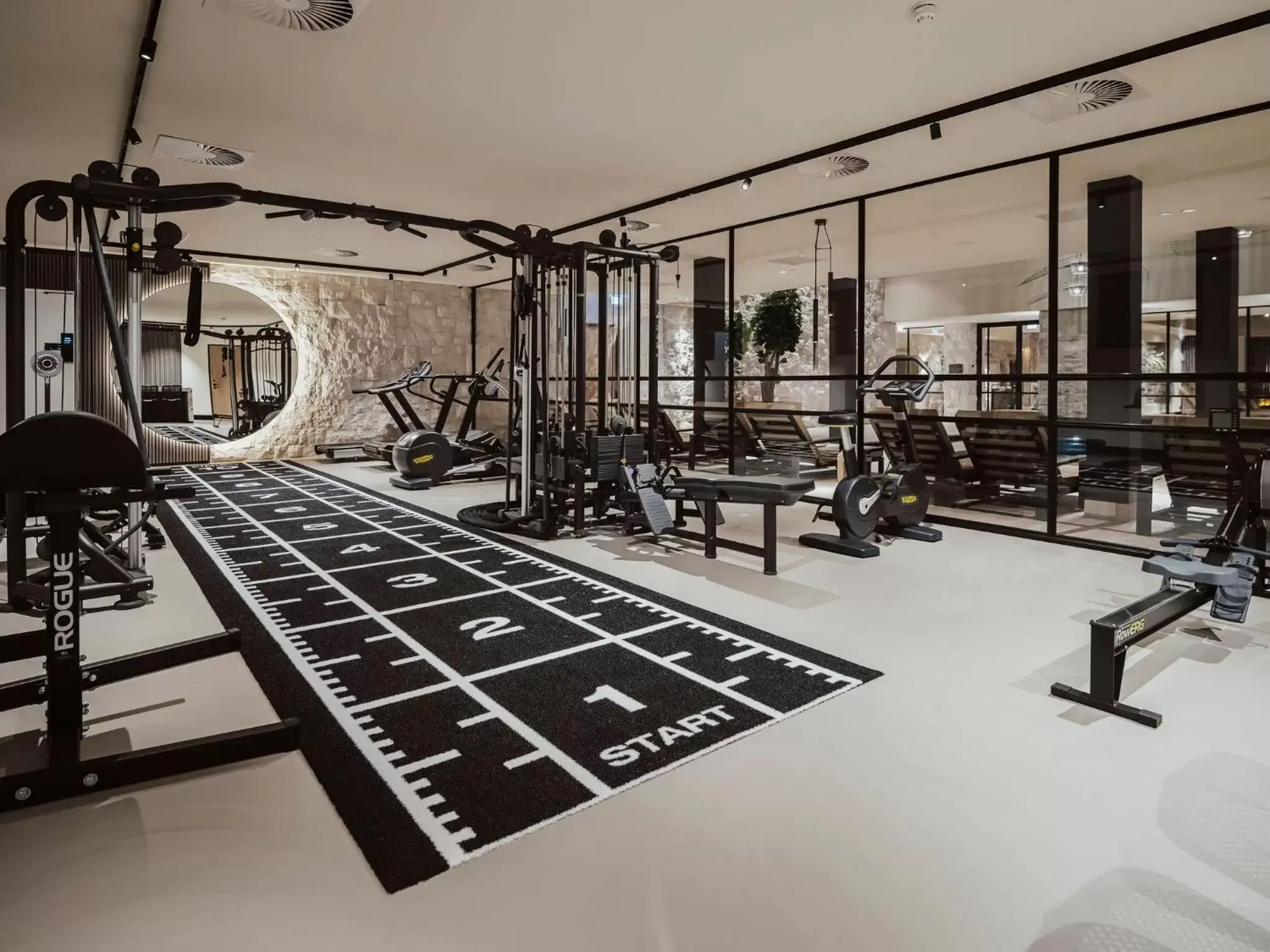 Fitness centre/facilities, Fitness Center/Facilities in Van der Valk Hotel Middelburg