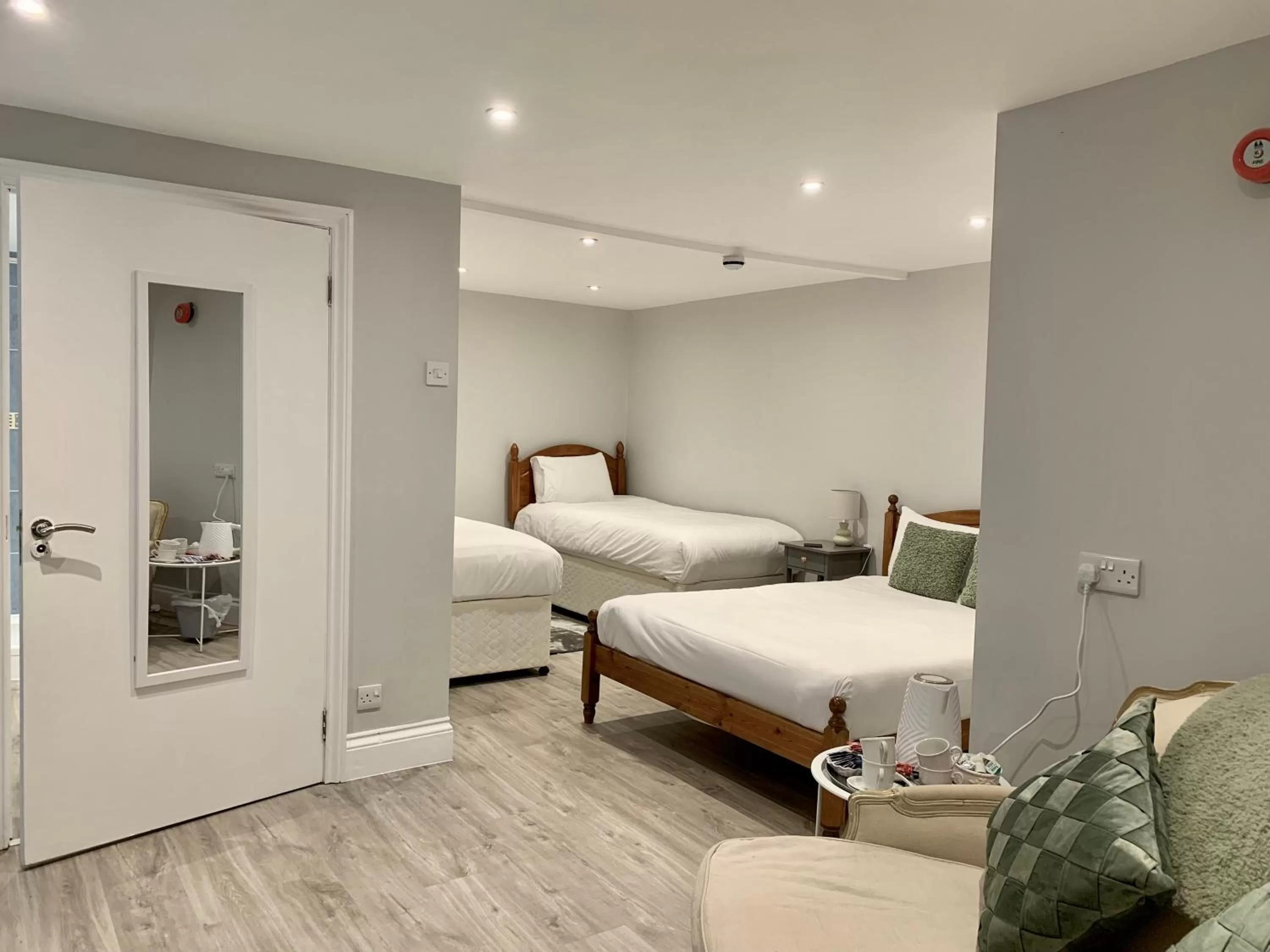 Bed in The Beacons Guest House