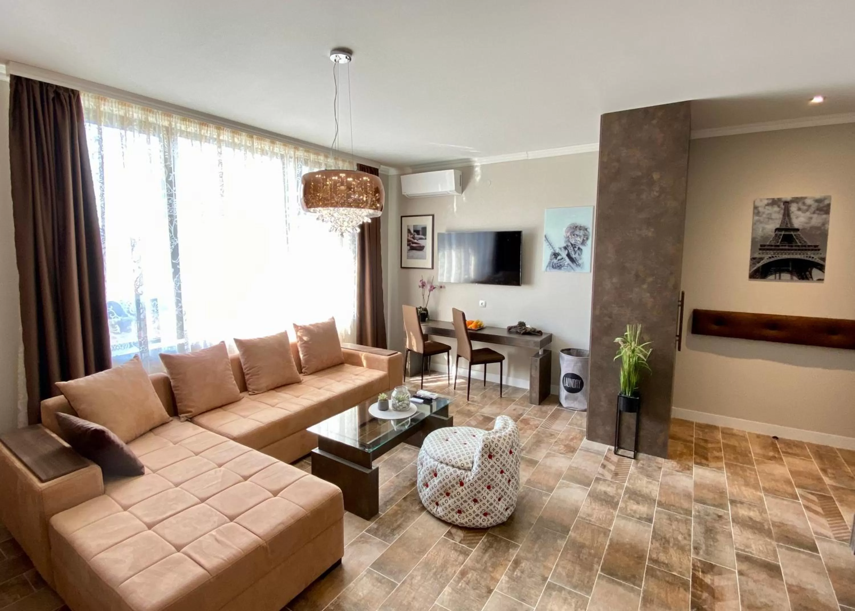 TV and multimedia in Luxury Apartments Ivon