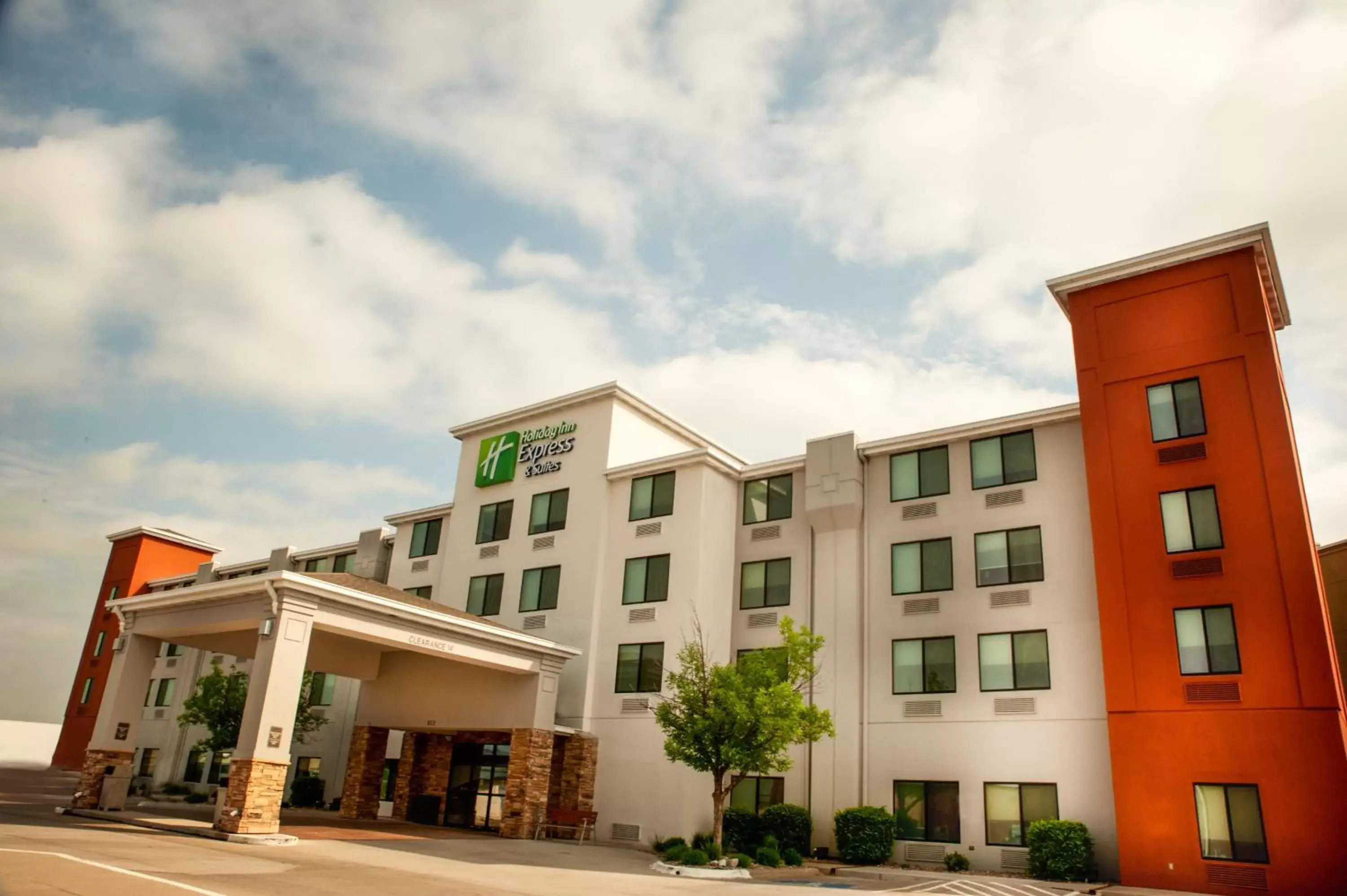 Property Building in Holiday Inn Express Hotel & Suites Norfolk, an IHG Hotel