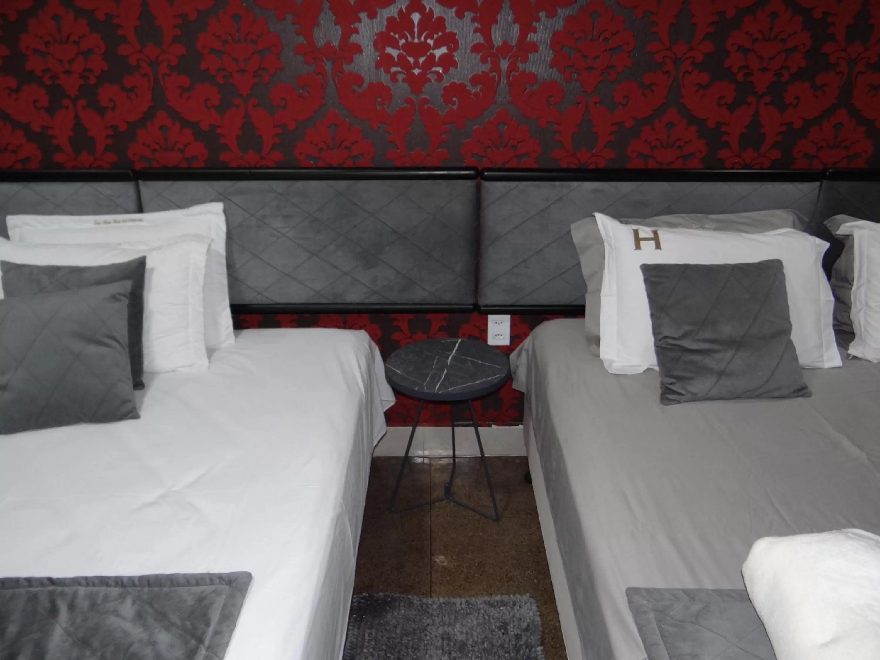 Bed in ZANI APART HOTEL 520i