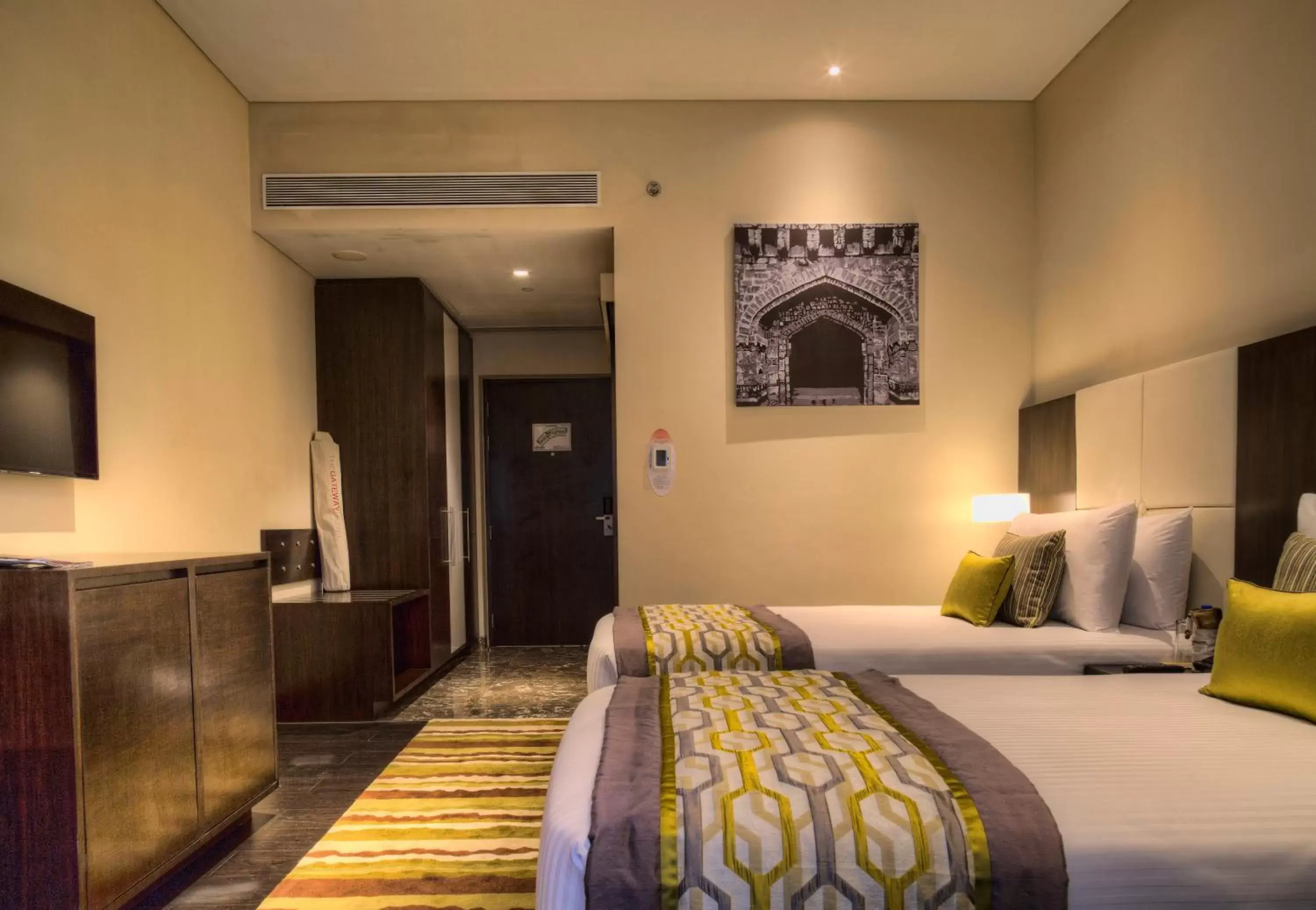 Photo of the whole room, Bed in The Gateway Hotel Ambad