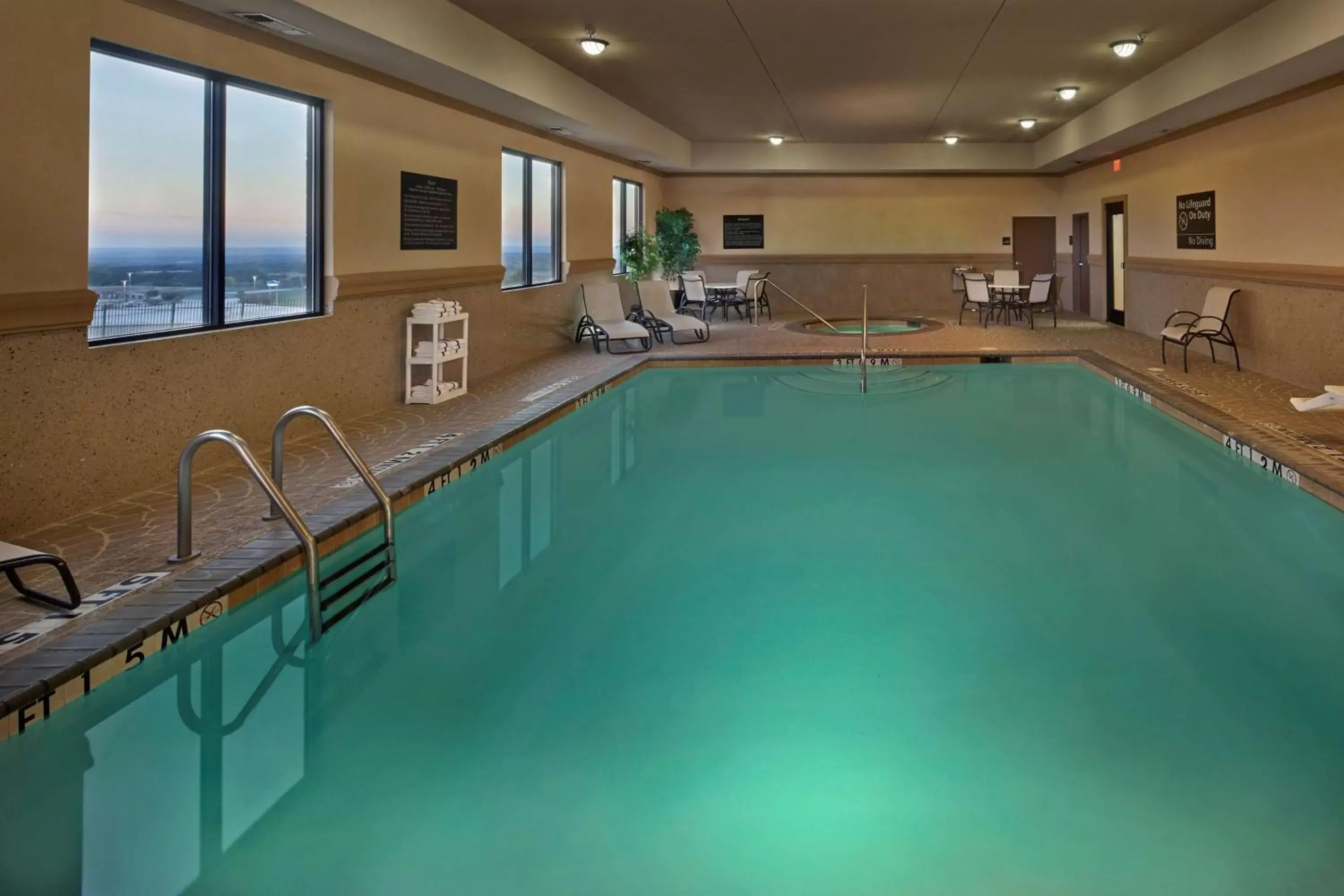 Pool view, Swimming Pool in Hampton Inn & Suites Decatur