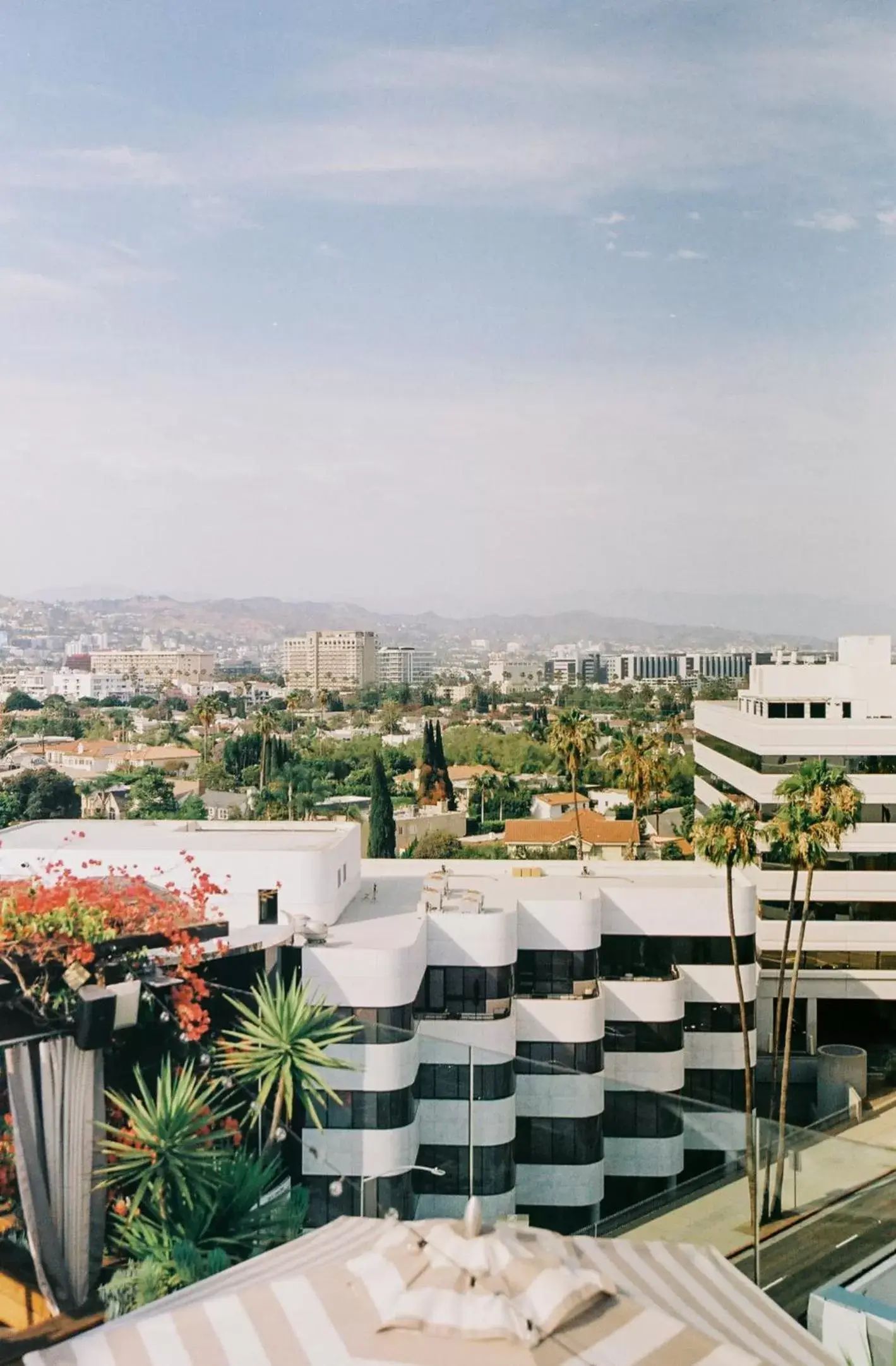 City view in SIXTY Beverly Hills