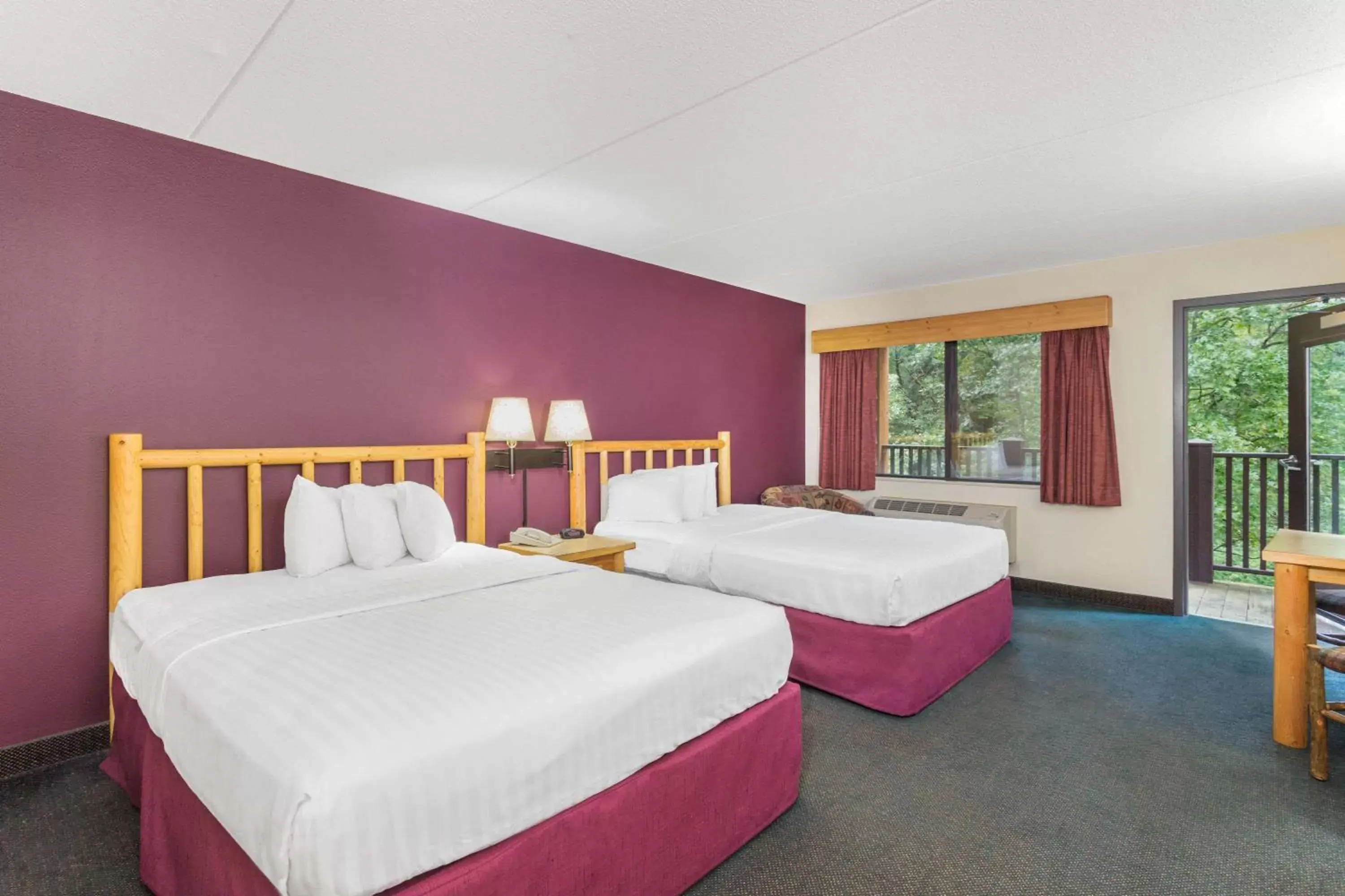 Photo of the whole room, Bed in AmericInn by Wyndham Wisconsin Dells