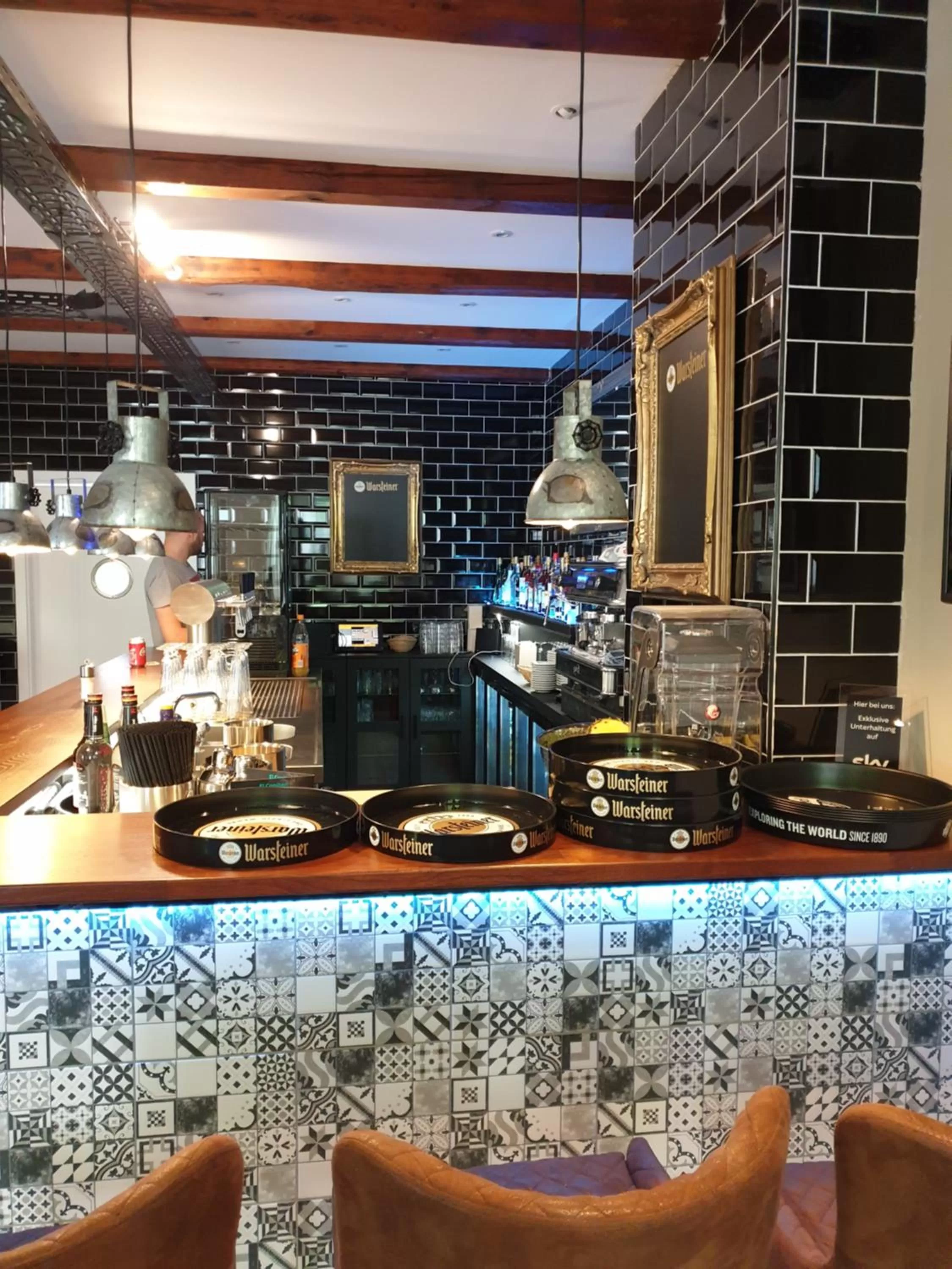 Lounge or bar in El Capitan nähe Movie Park