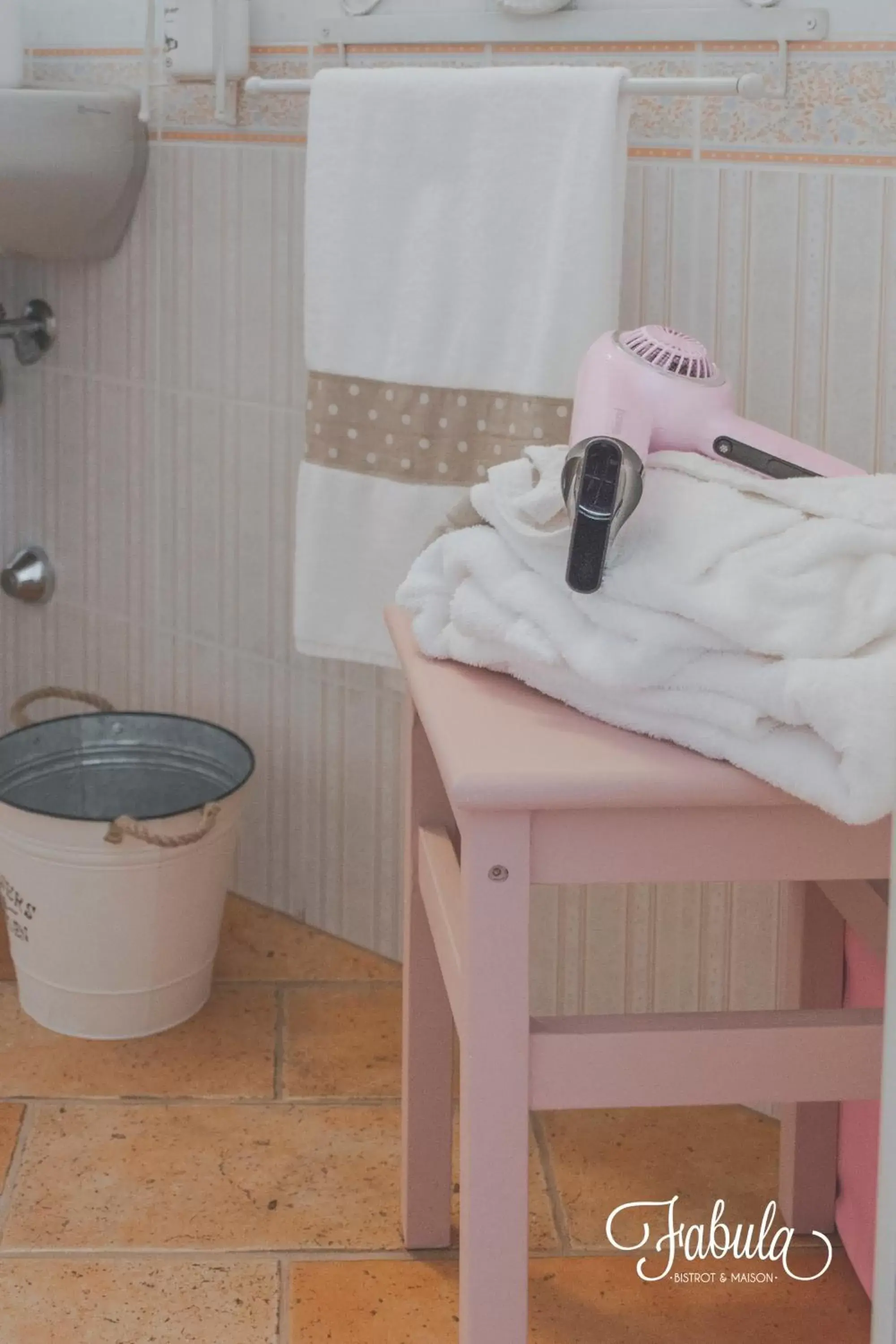 Shower, Bathroom in Masseria Fabula Bistrot & Maison