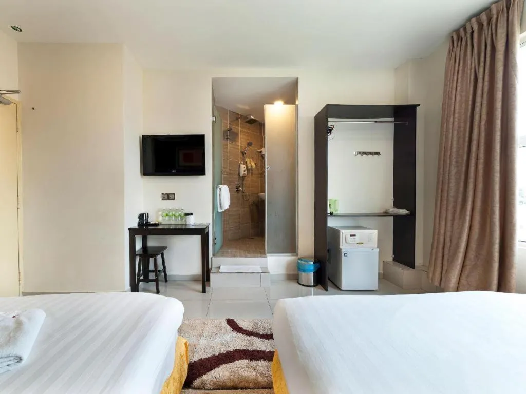 Bed in One Avenue Hotel