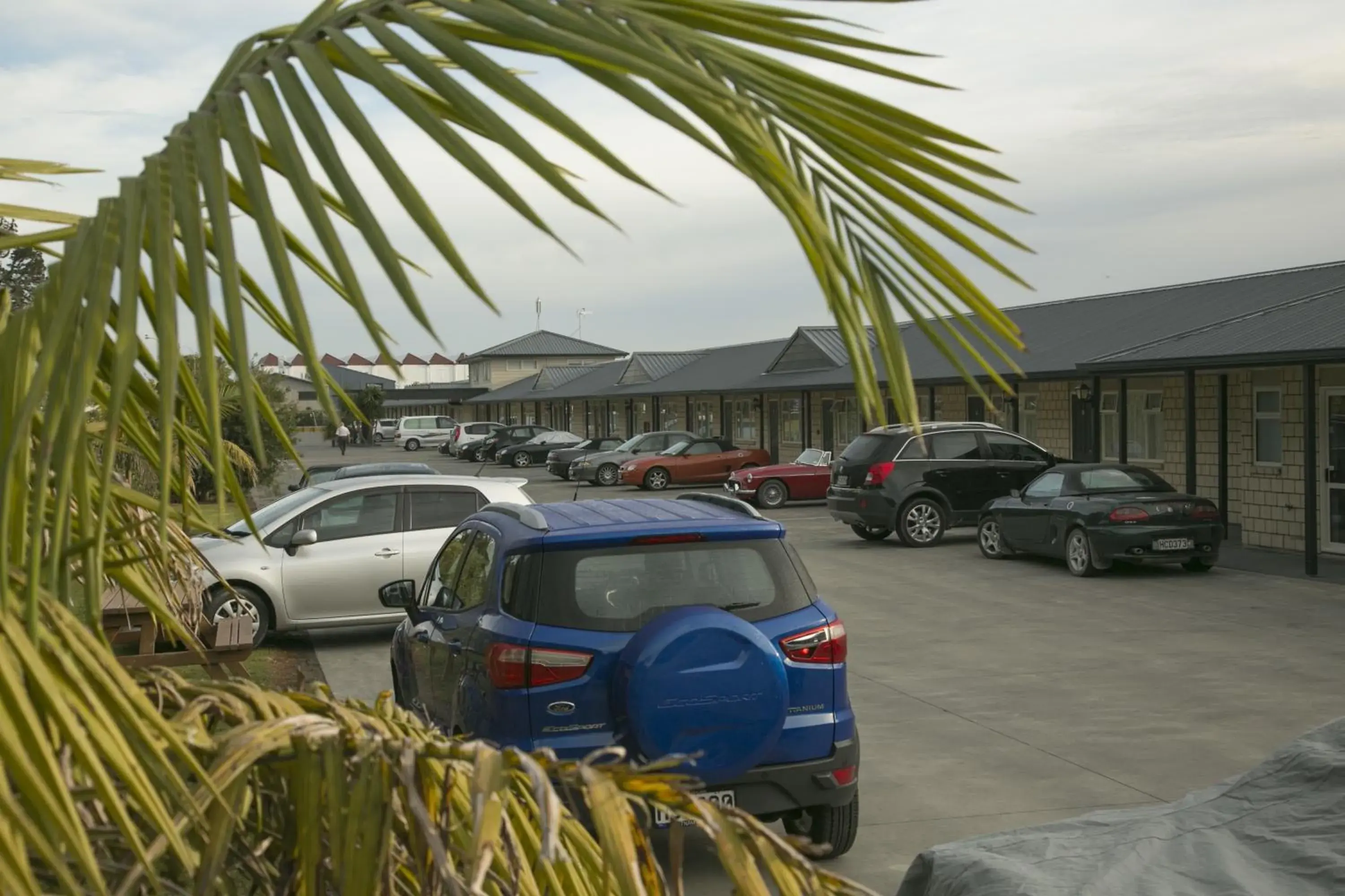 Day, Property Building in Captain Cook Motor Lodge