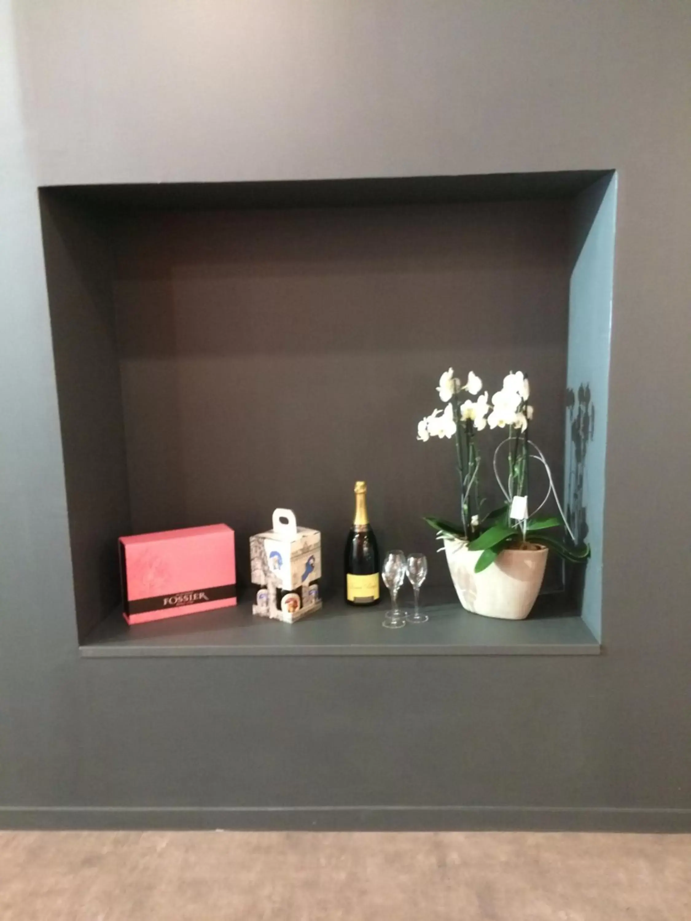 Lobby or reception in ibis Styles Chalons en Champagne Centre Lobby or reception in ibis Styles Chalons en Champagne Centre