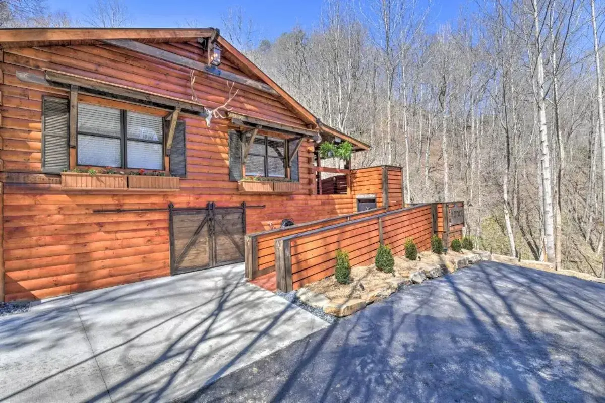 Winter in The Lodge Nantahala River