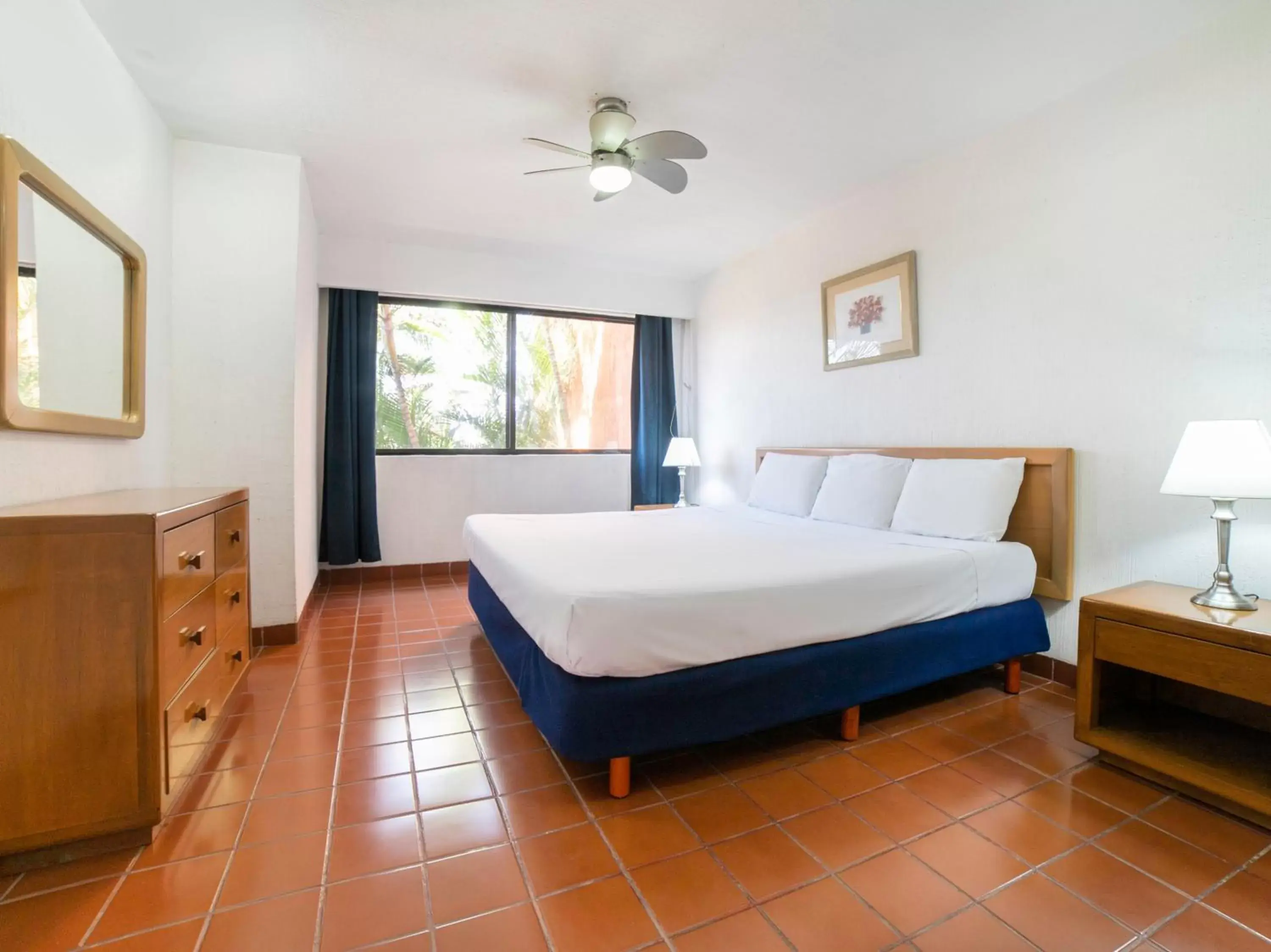 Bedroom, Bed in Hotel La Rinconada Santa Fe