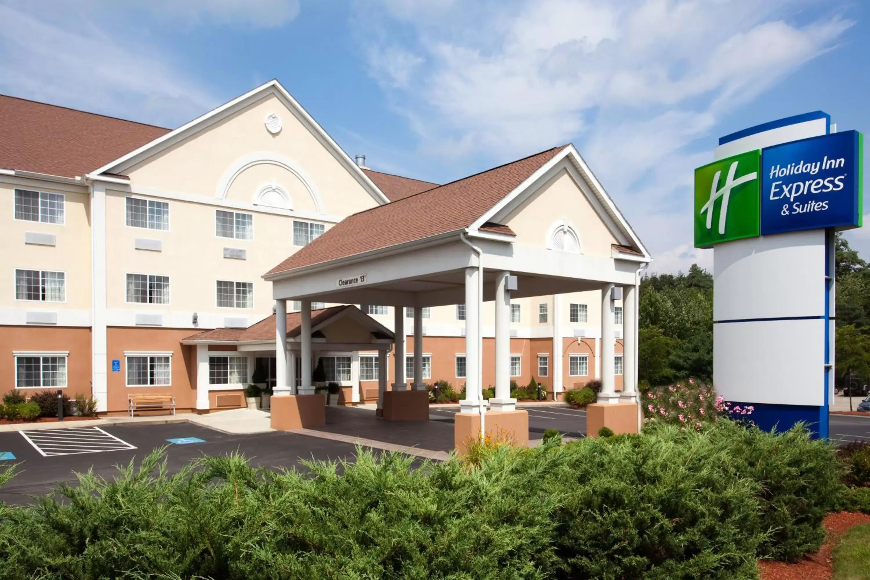 Property Building in Holiday Inn Express Hotel & Suites Boston - Marlboro, an IHG Hotel