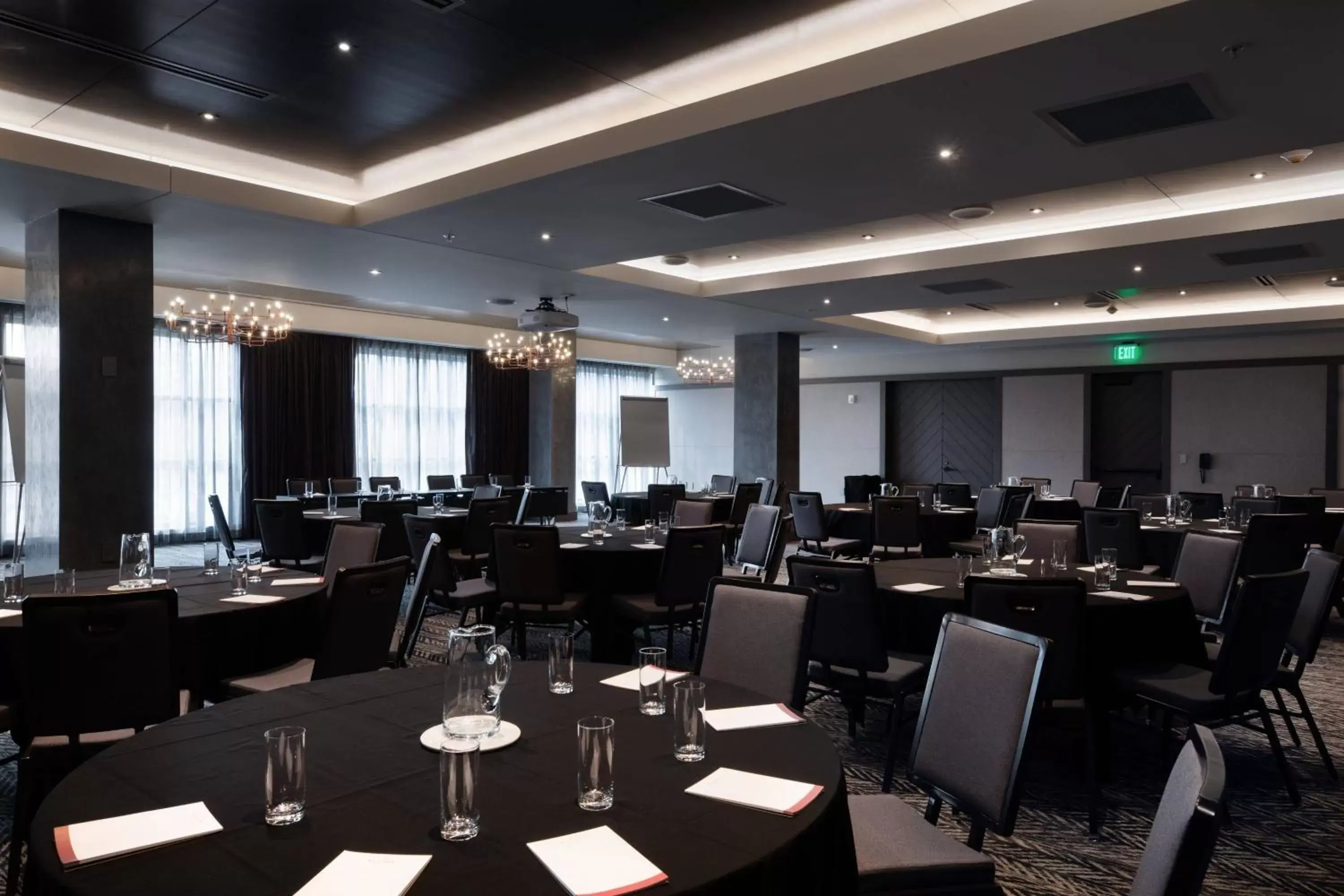 Meeting/conference room, Restaurant/Places to Eat in Elliot Park Hotel, Autograph Collection
