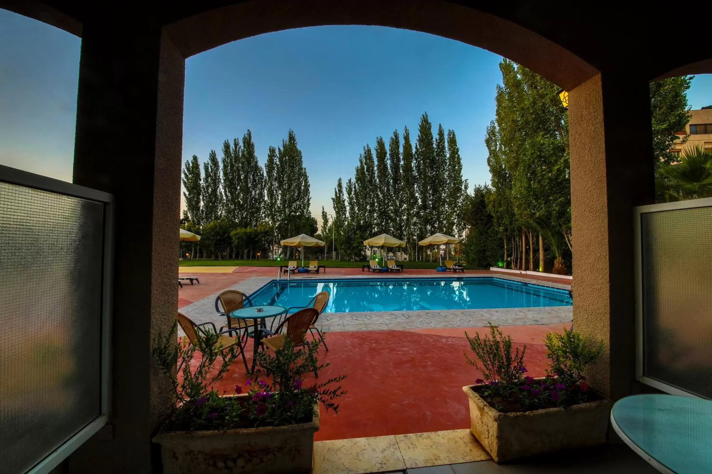 Pool view, Swimming Pool in Century Park Hotel