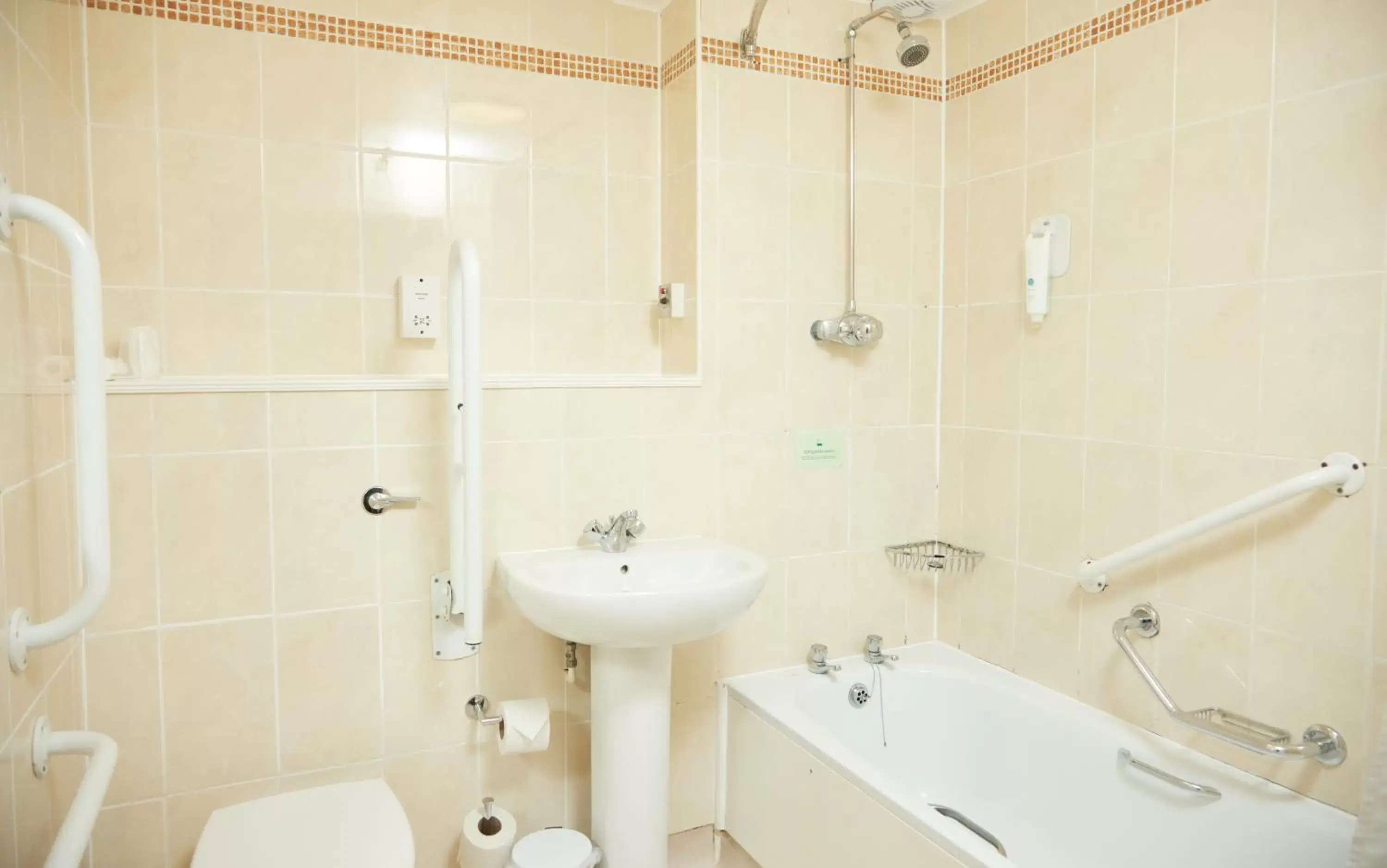 Bathroom in The Broughton Hotel by Greene King Inns