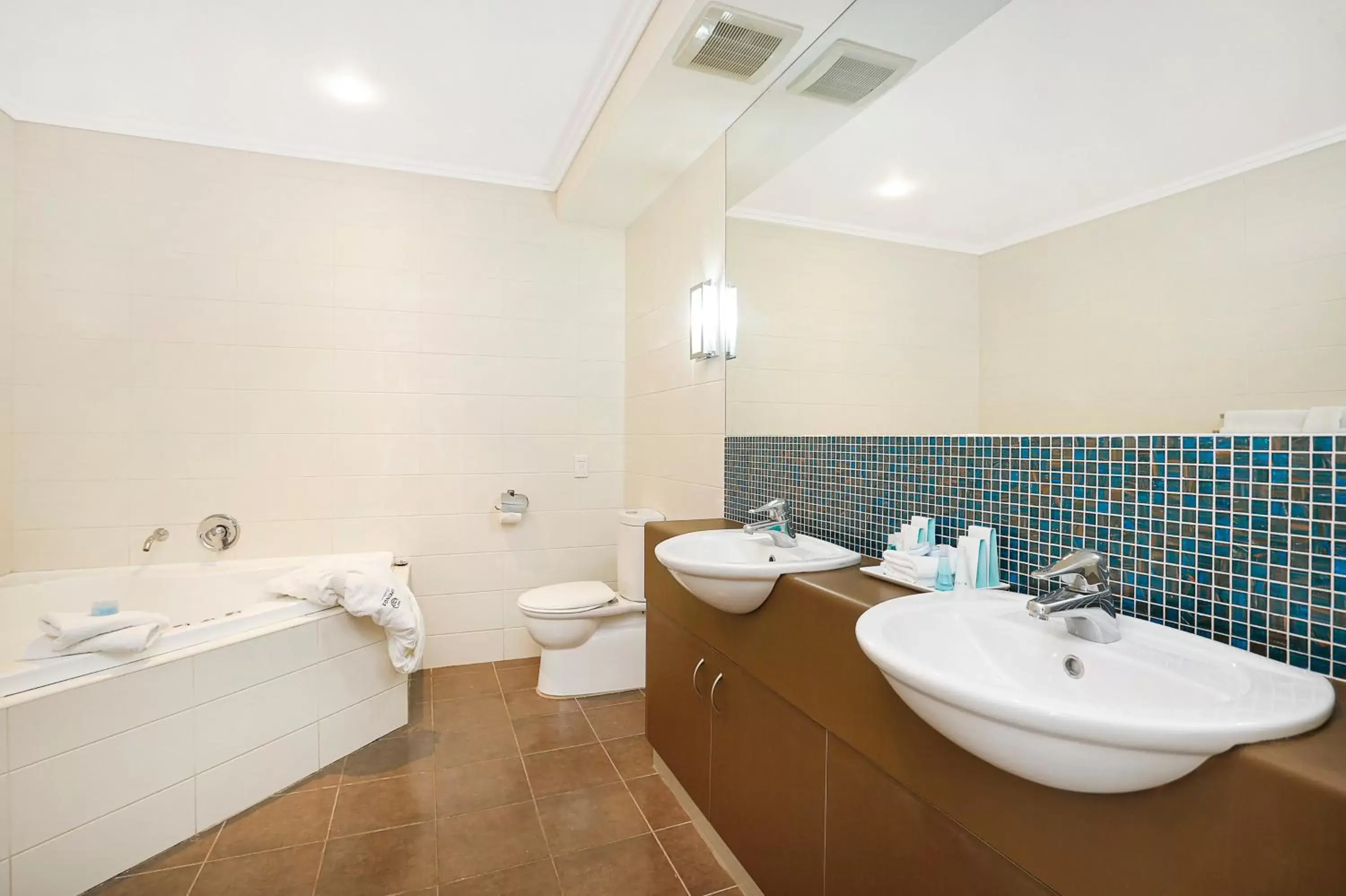 Spa and wellness centre/facilities, Bathroom in Springs Shoalhaven Nowra