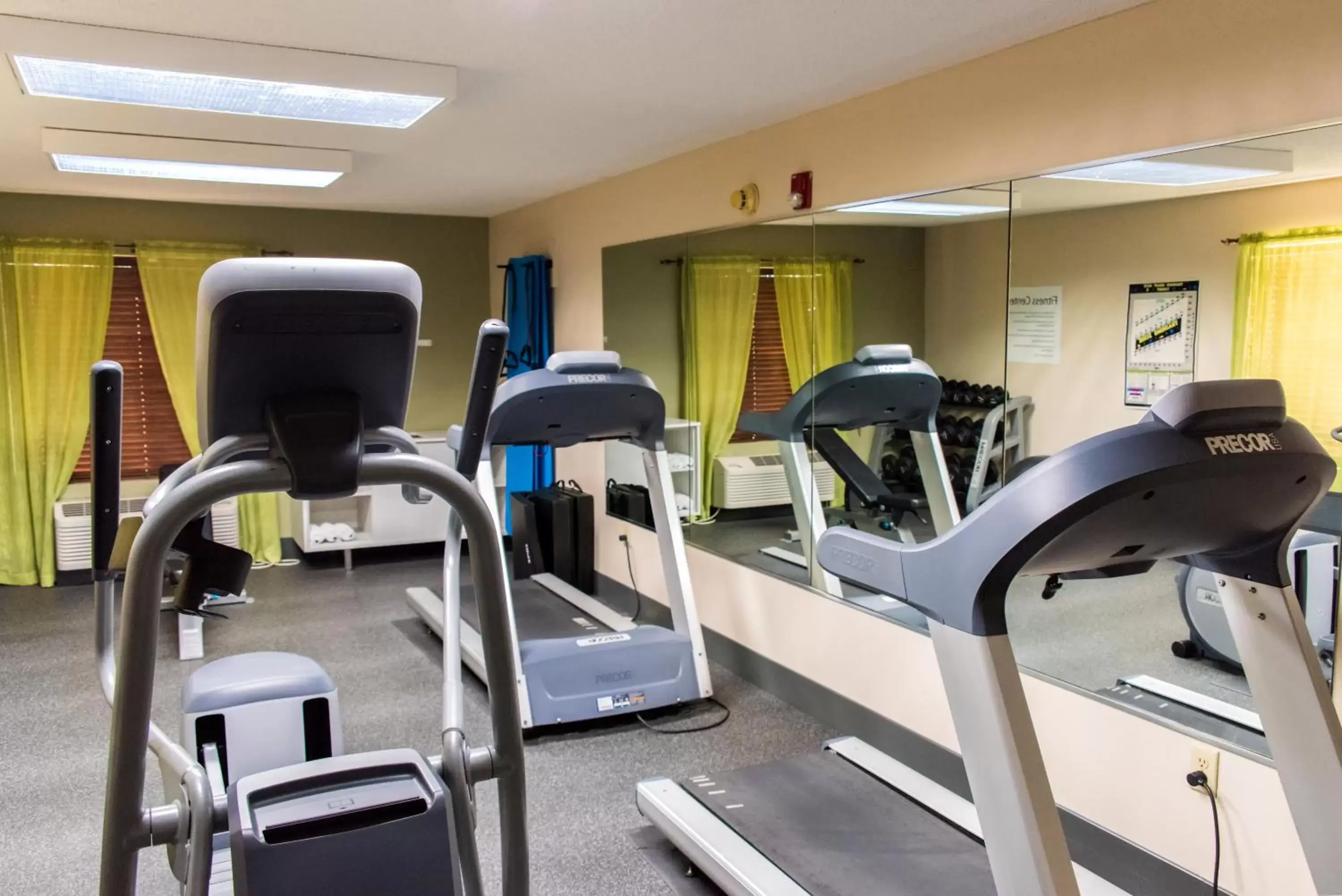 Fitness centre/facilities, Fitness Center/Facilities in Holiday Inn Express Hotel & Suites Kinston, an IHG Hotel