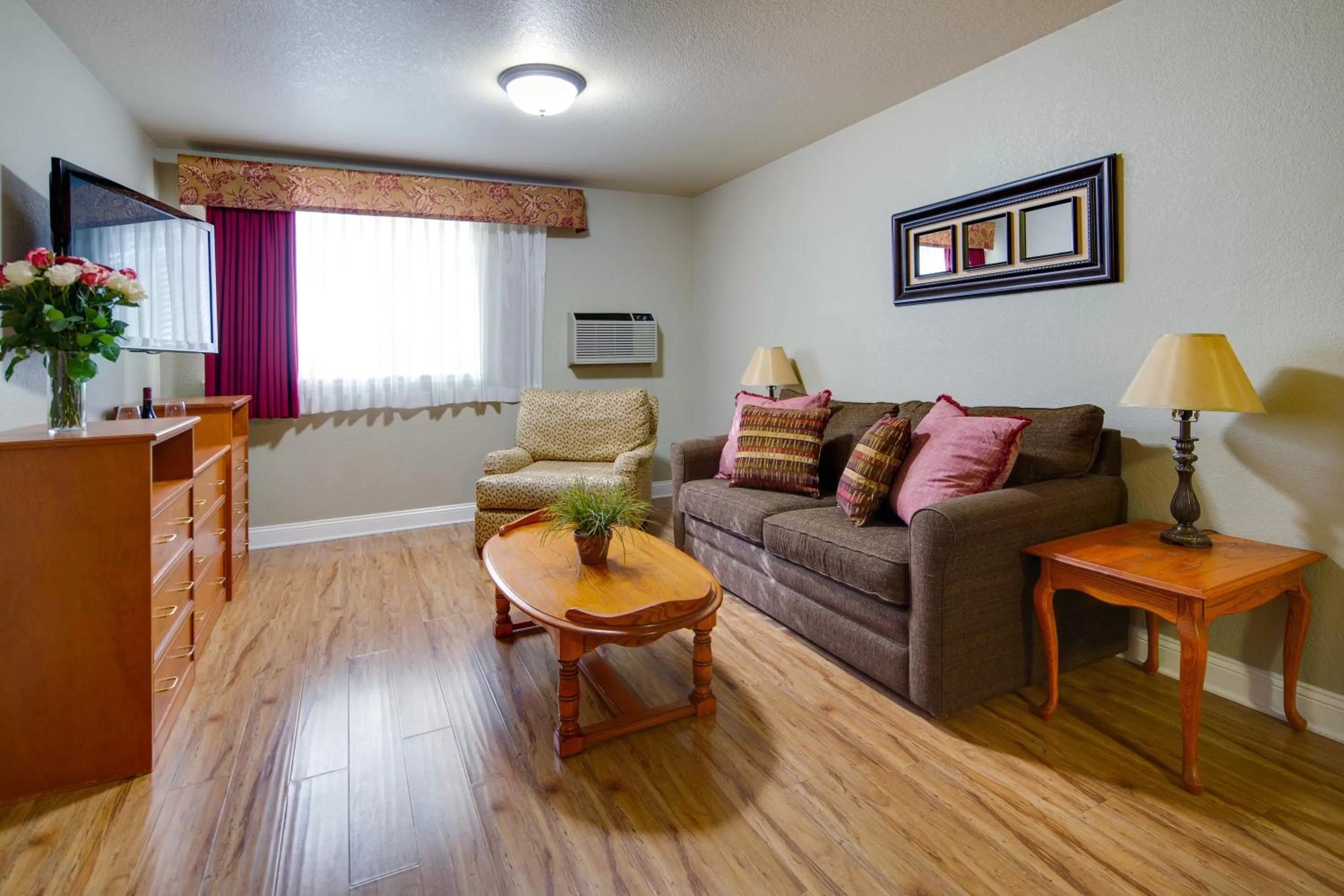 TV and multimedia in Stratford Inn