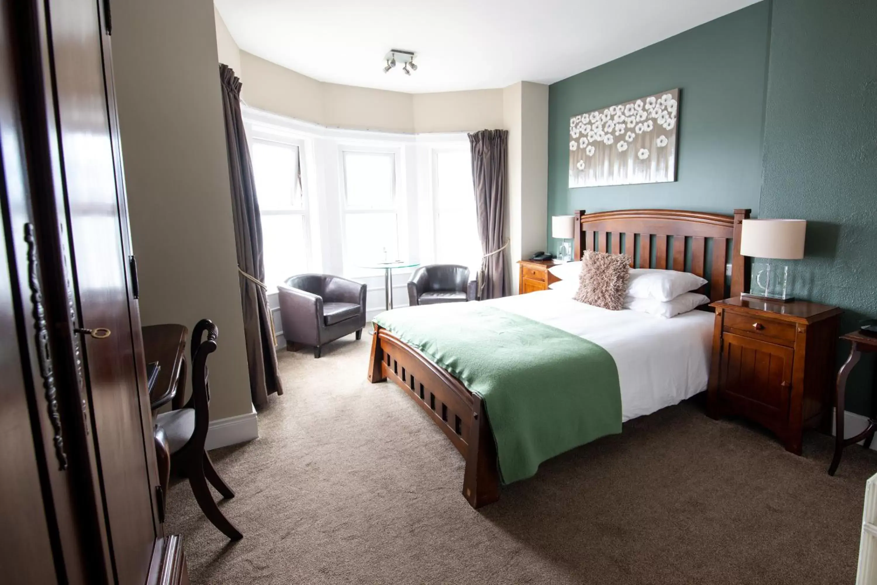 Bedroom, Bed in The Nines, Bangor Marina