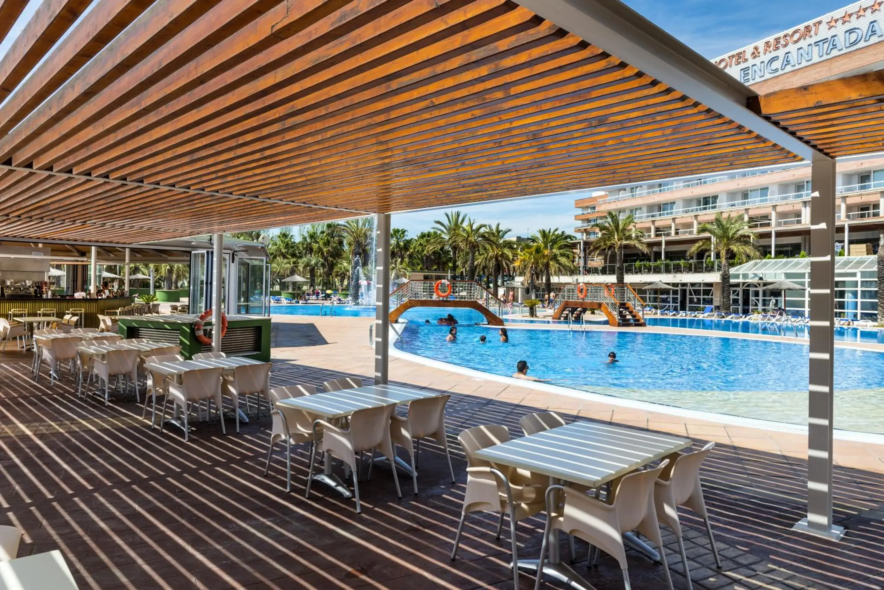 Lounge or bar, Swimming Pool in Aparthotel Costa Encantada
