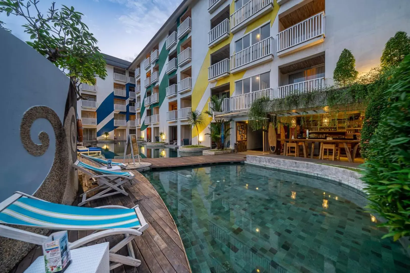 Property building, Swimming Pool in Bliss Surfer Legian