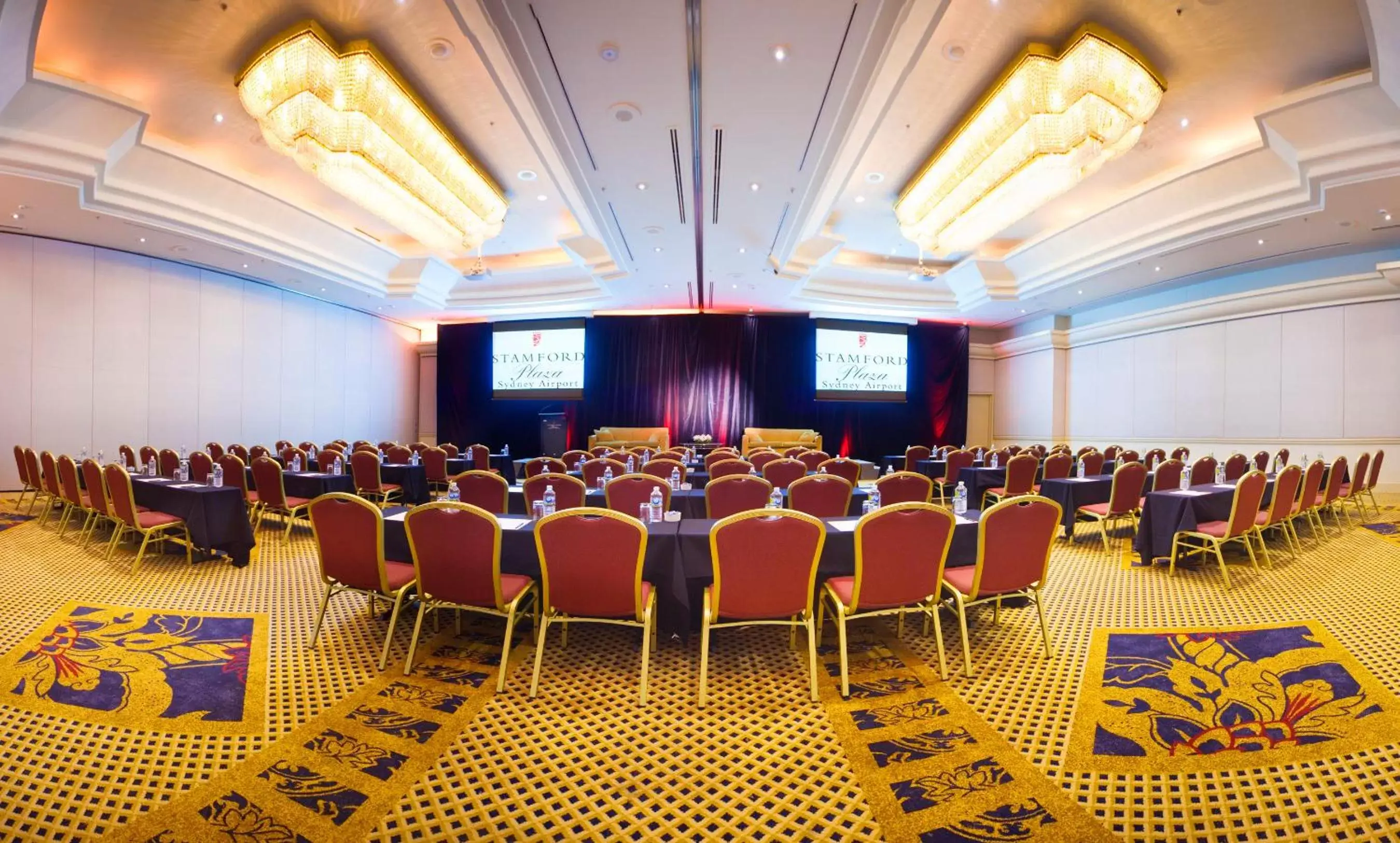 Business facilities in Stamford Plaza Sydney Airport Hotel & Conference Centre