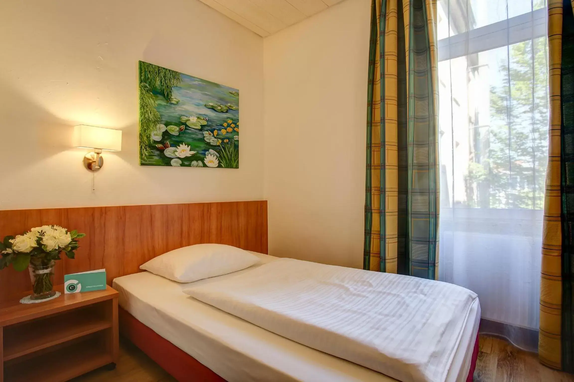 Photo of the whole room, Bed in Trip Inn Hotel Blankenburg Photo of the whole room, Bed in Trip Inn Hotel Blankenburg