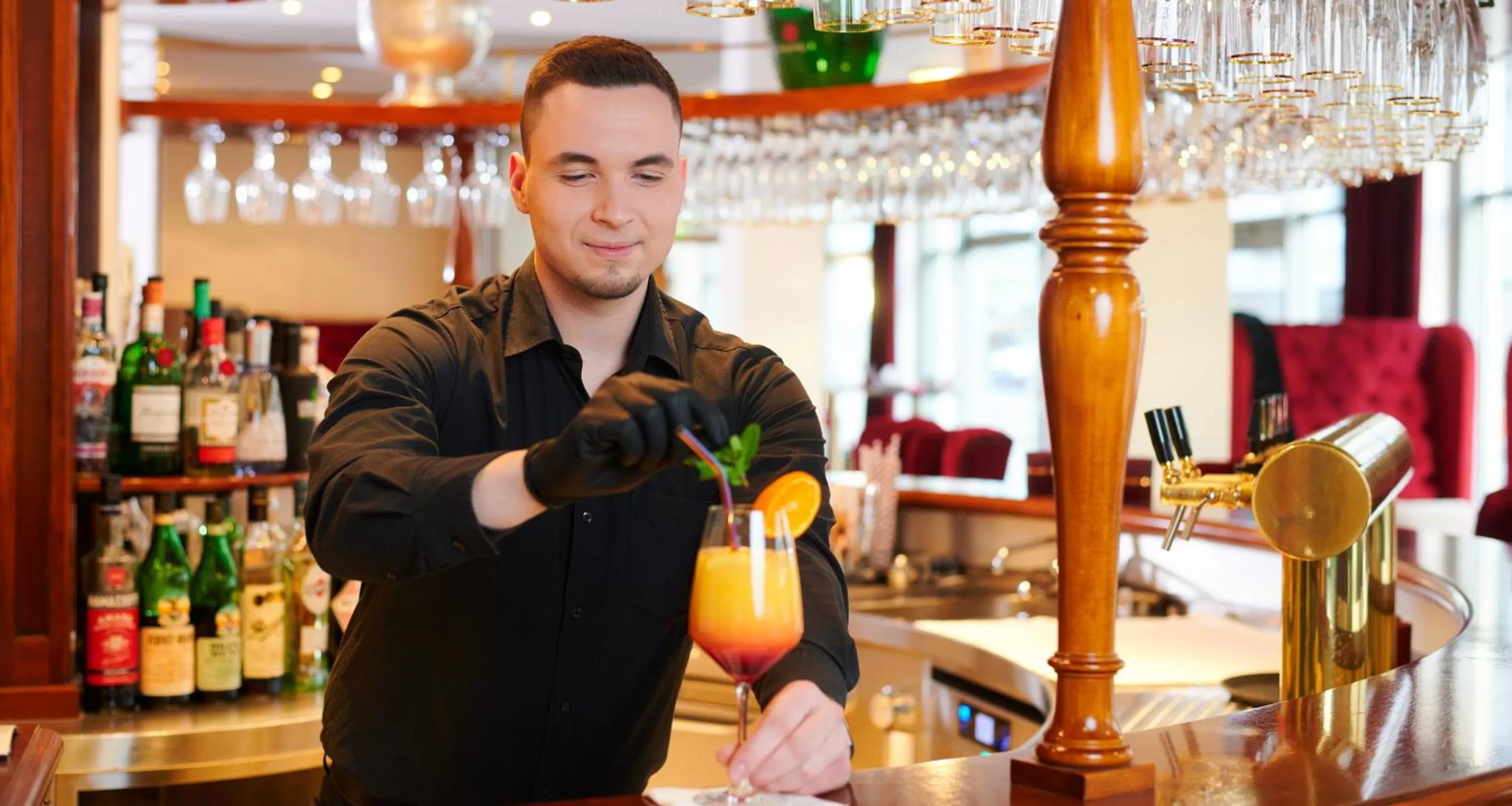 Lounge or bar in Victor's Residenz-Hotel Leipzig