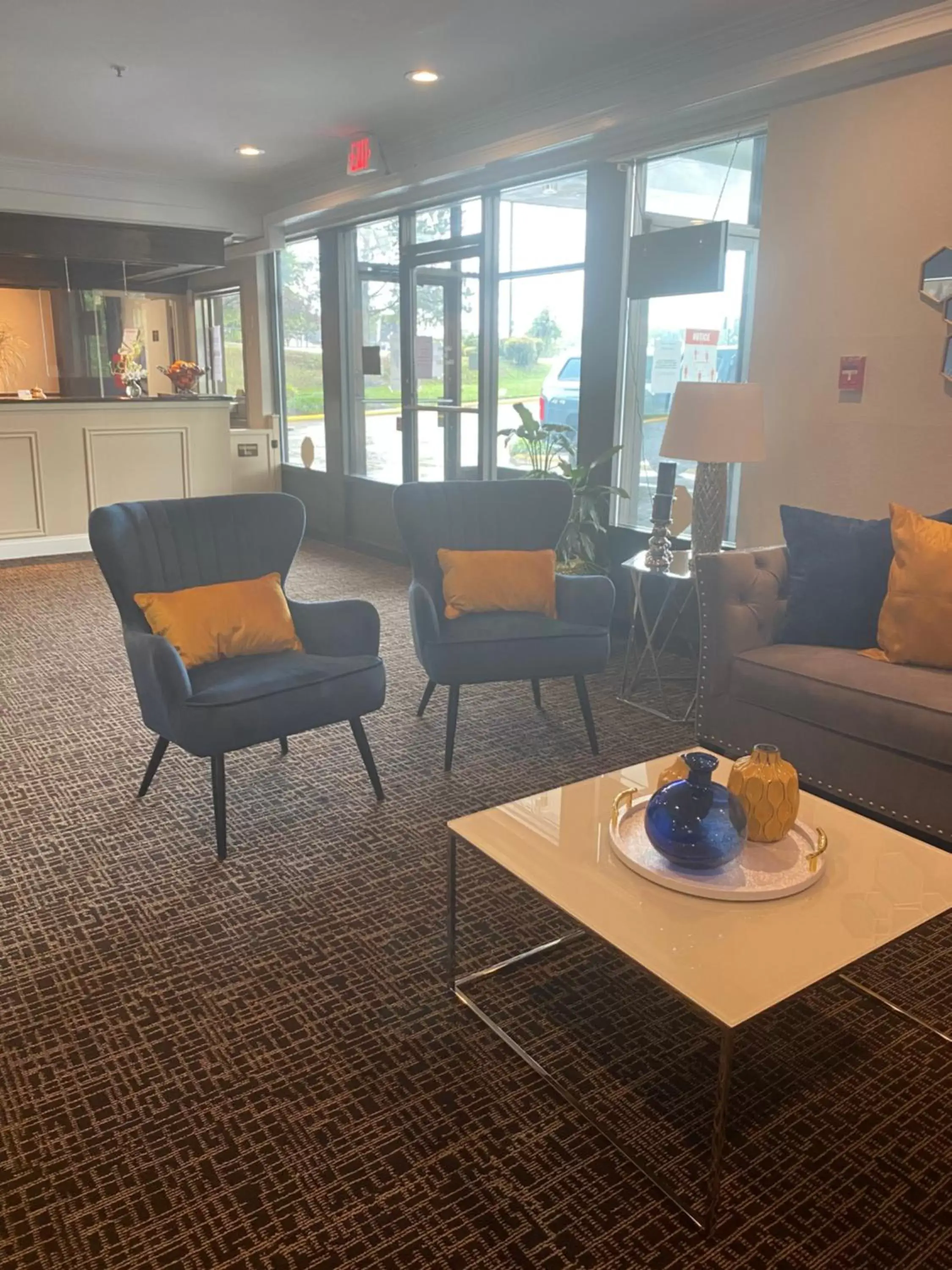 Lobby or reception, Seating Area in Fairview Inn - Greensboro Airport