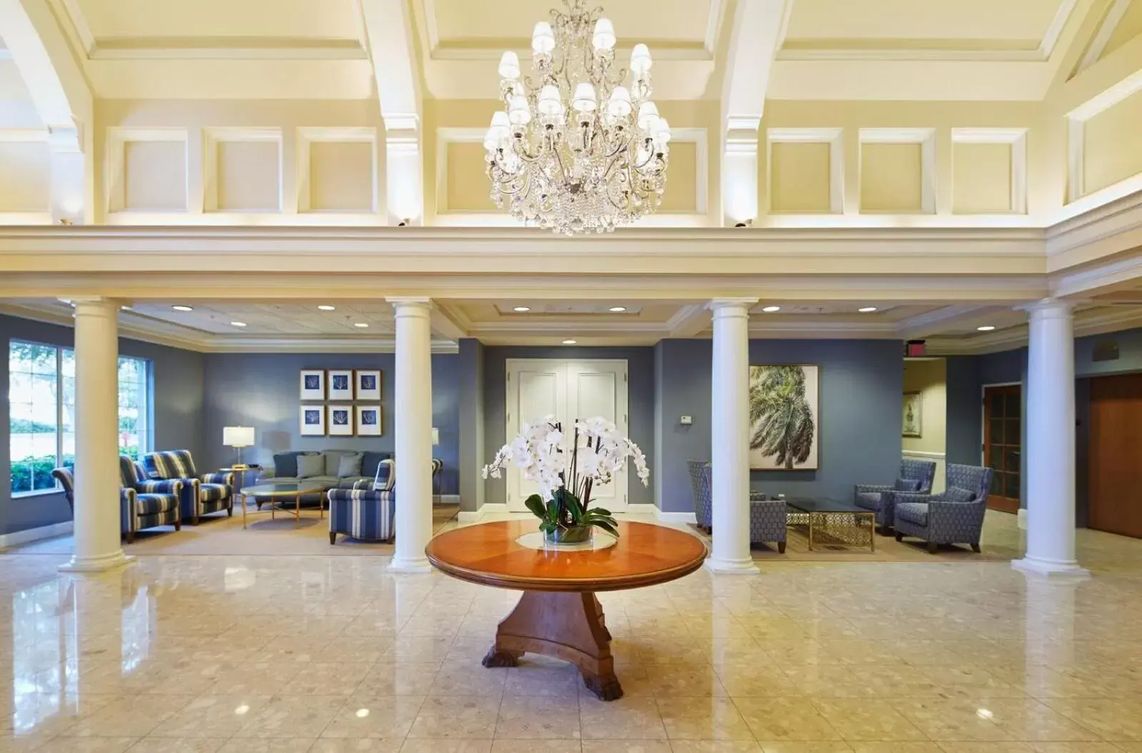 Lobby or reception in Trianon Bonita Bay Hotel
