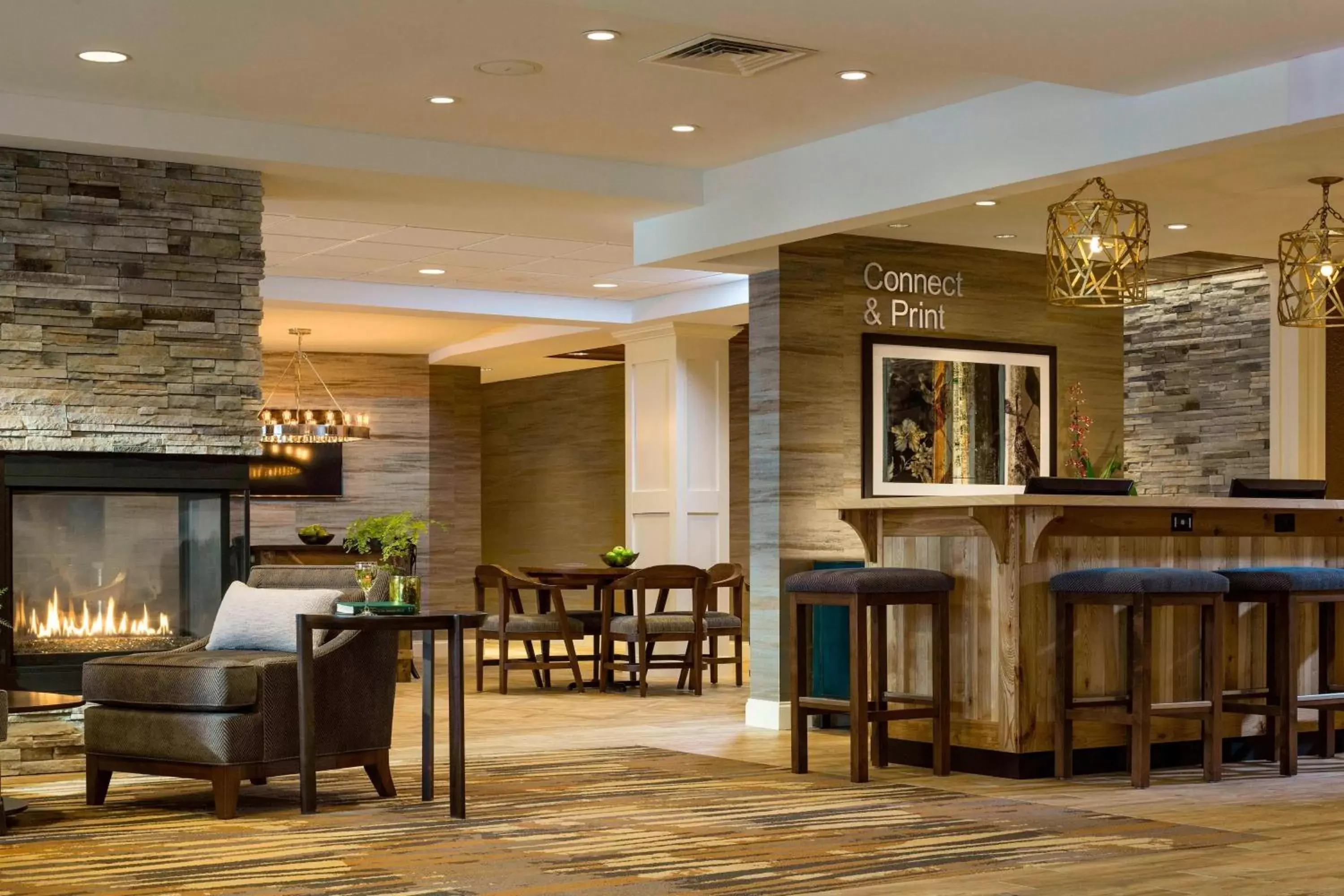 Lobby or reception, Lounge/Bar in Fairfield by Marriott Waterbury Stowe