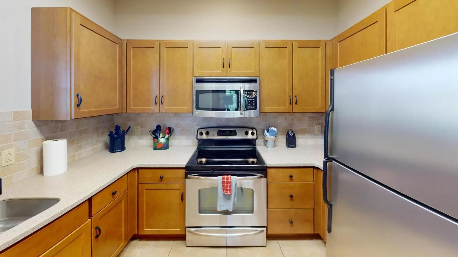 Kitchen/Kitchenette in The Trailhead Condominiums