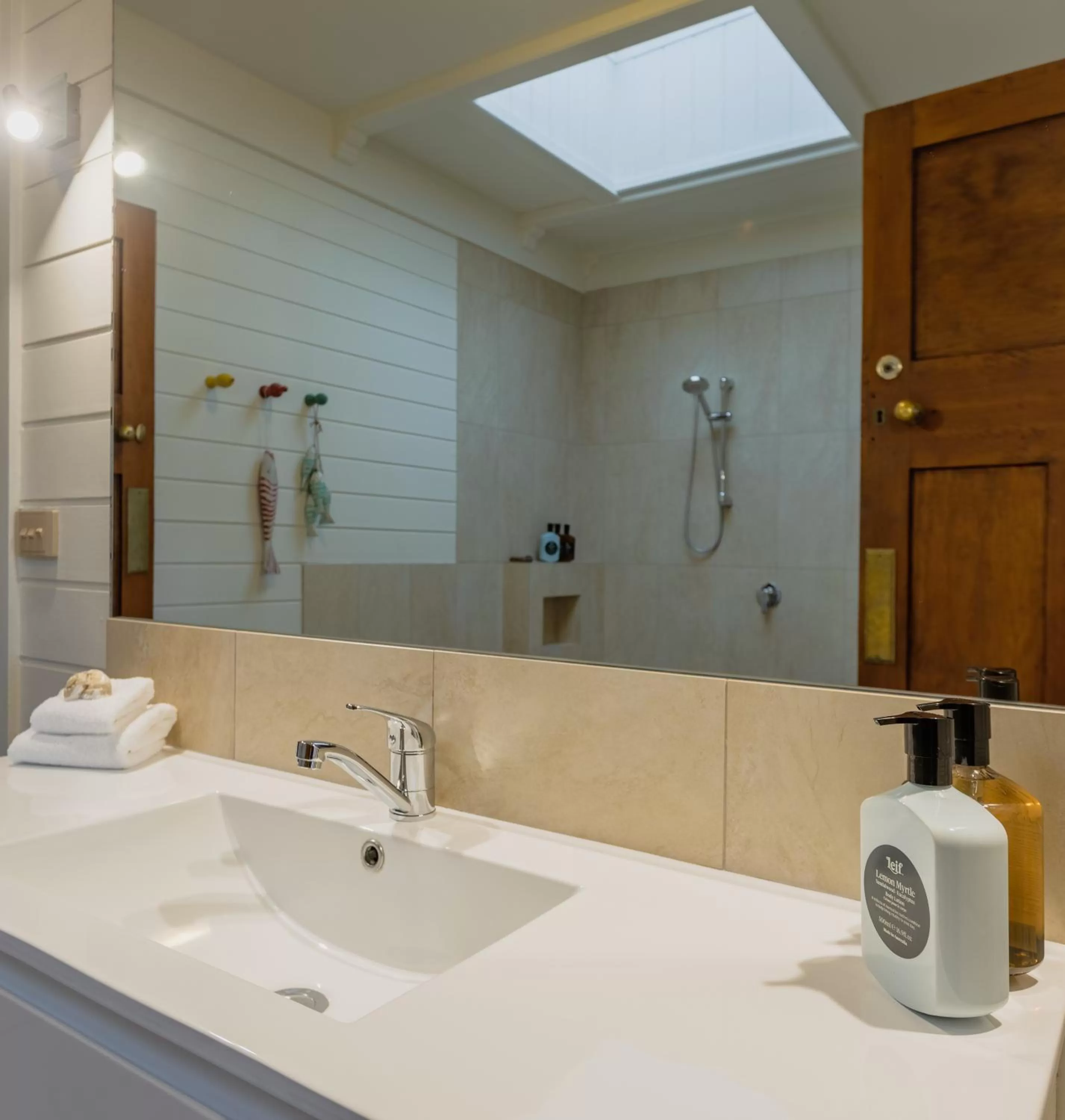 Bathroom in Bay Breeze Boutique Accommodation