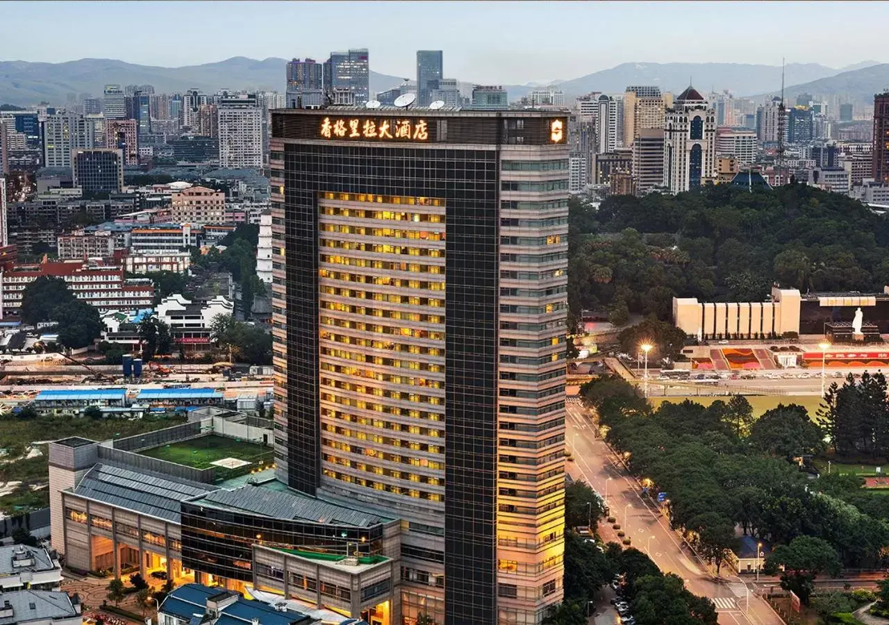 Bird's eye view in Shangri-La Fuzhou