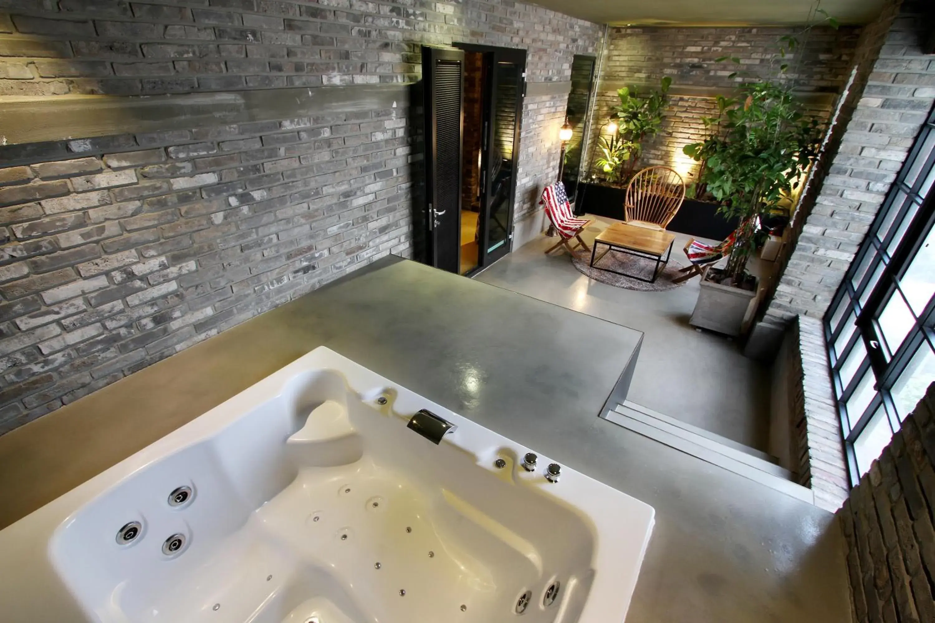 Hot Tub, Spa/Wellness in Hotel Loft