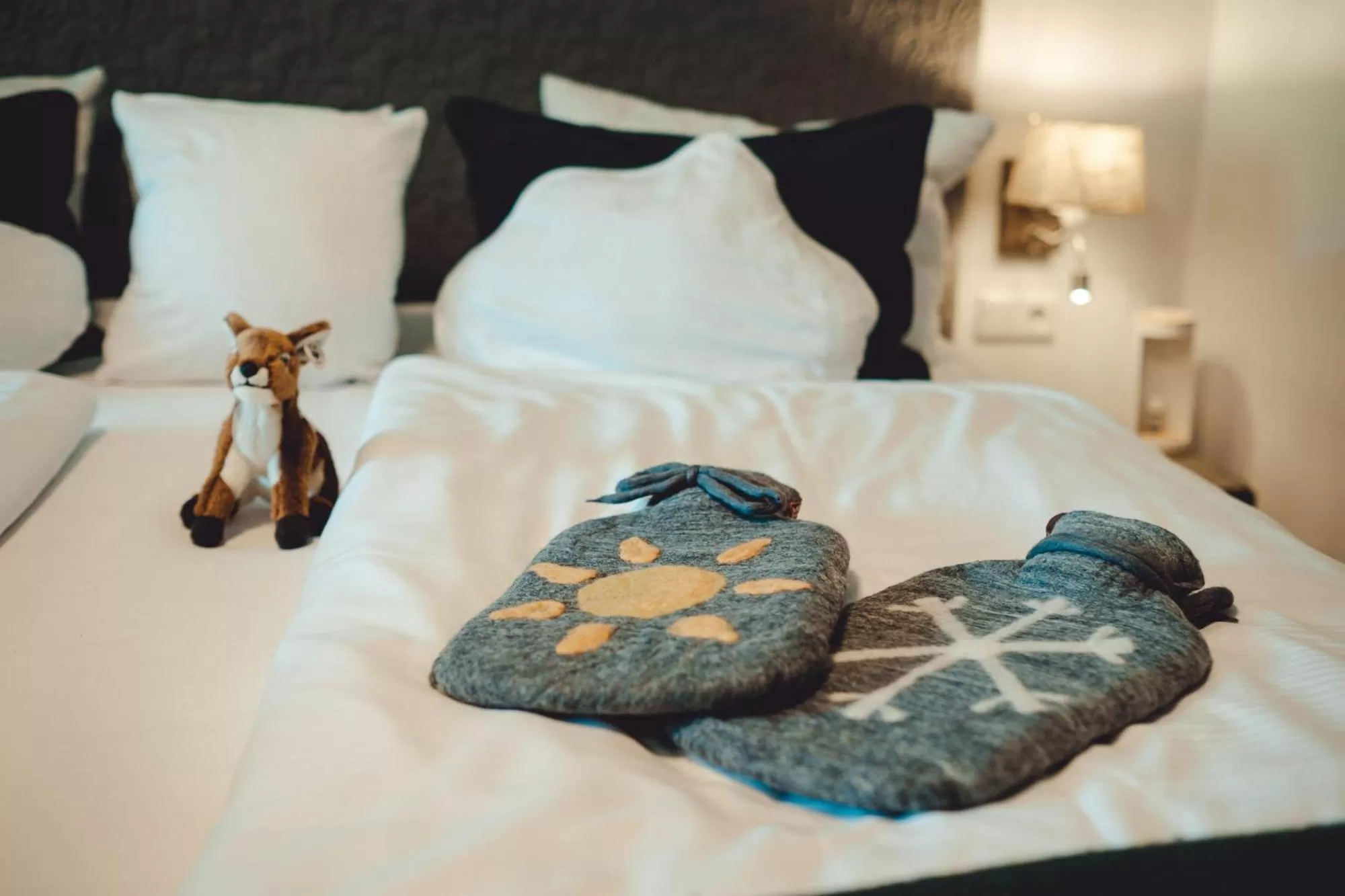 Bed in Berghotel Rehlegg