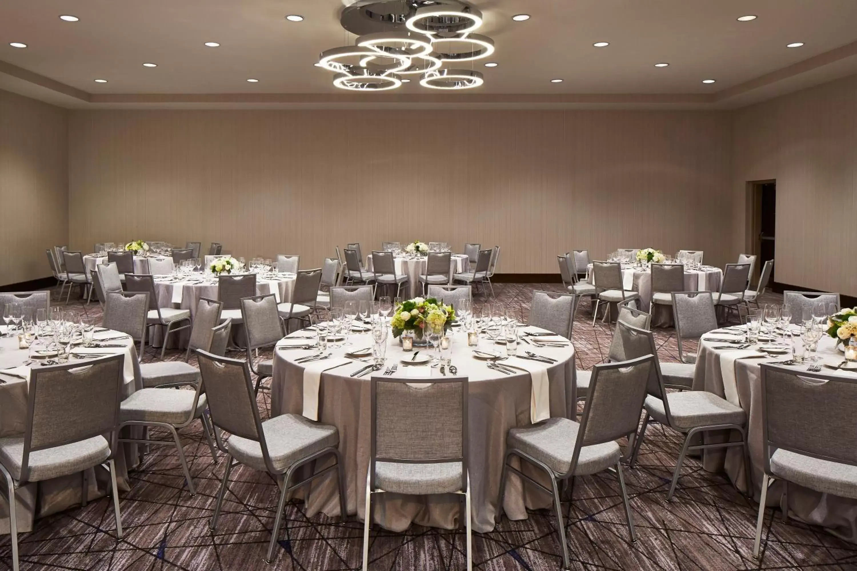 Meeting/conference room, Banquet Facilities in Kimpton Overland Hotel - Atlanta Airport, an IHG Hotel
