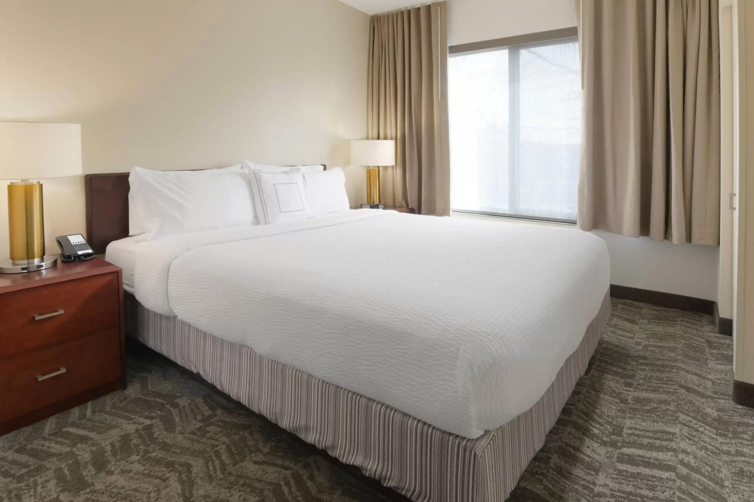 Photo of the whole room, Bed in SpringHill Suites Dallas Addison/Quorum Drive