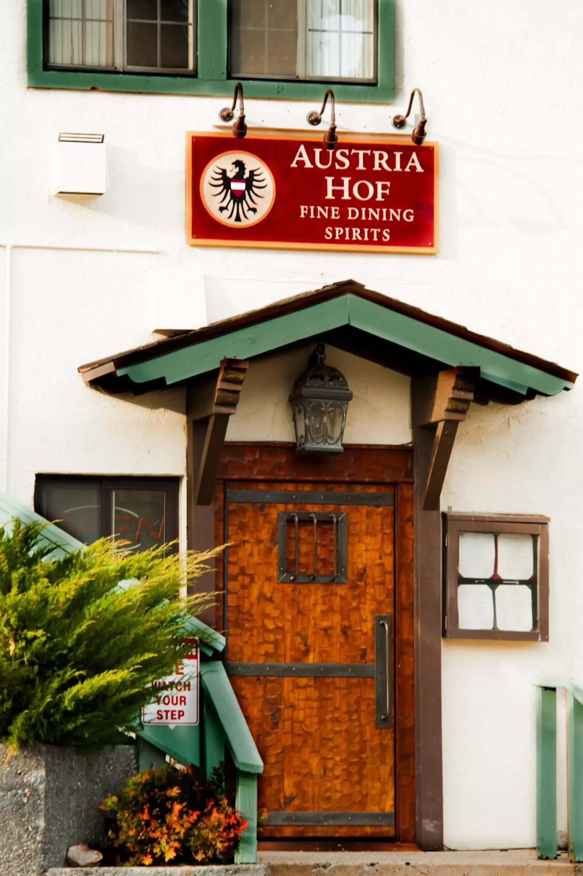 Facade/entrance, Property Building in Austria Hof Lodge