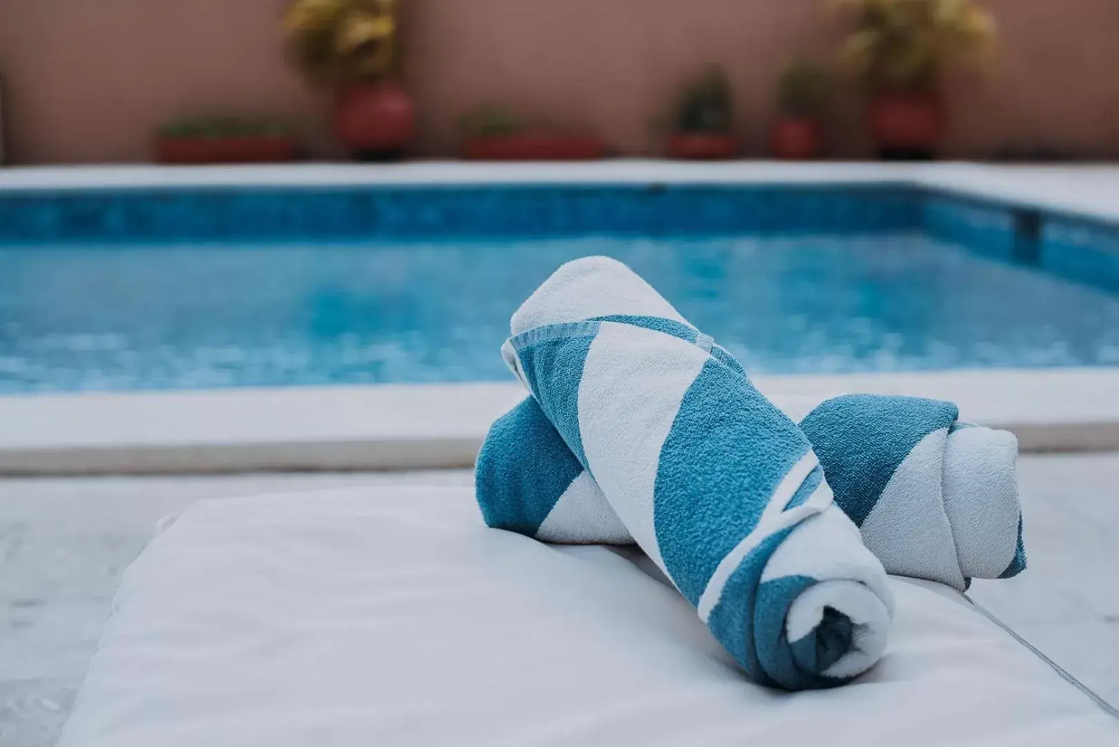 Swimming Pool in Hotel Los Aluxes