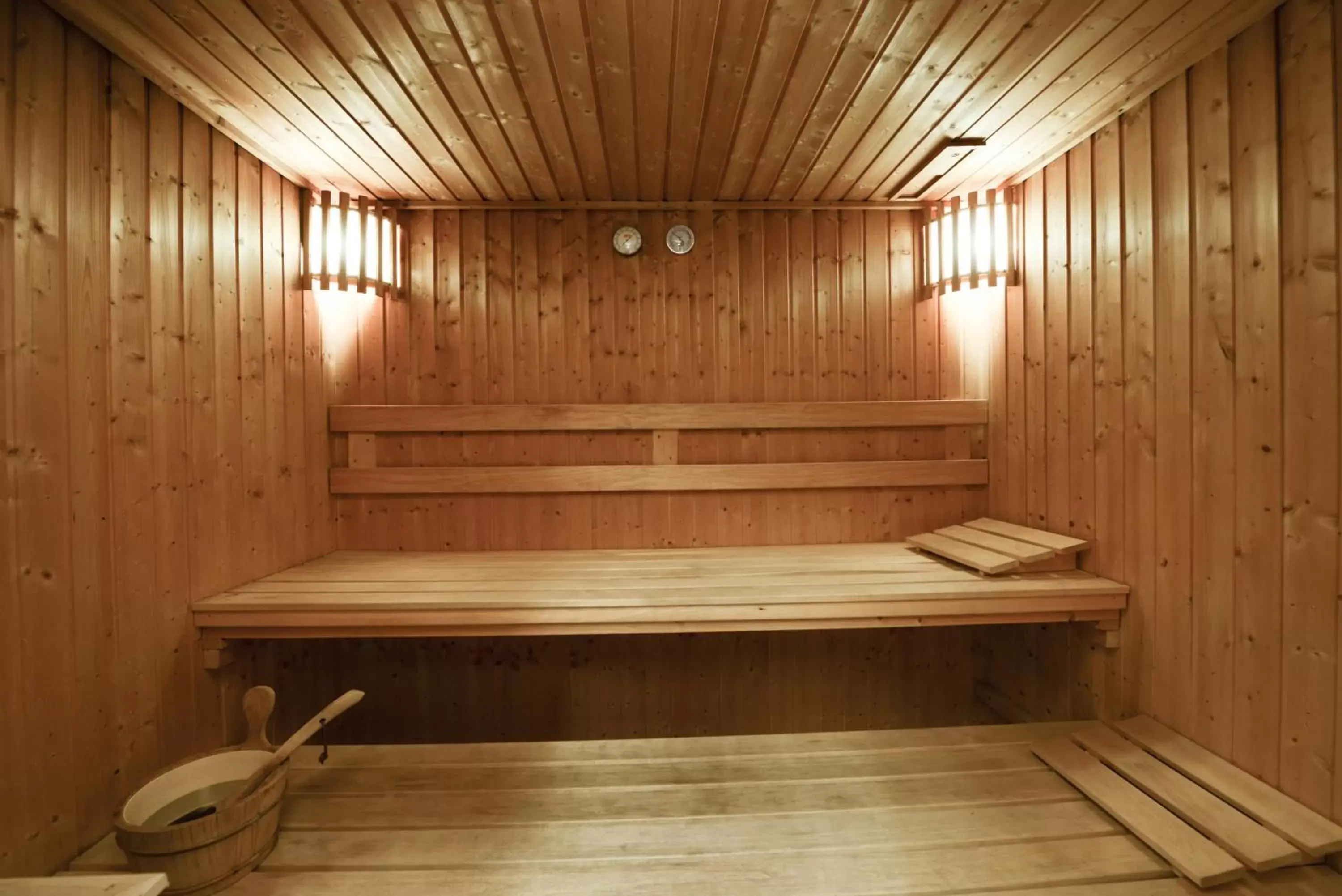 Sauna in Centre Point Chidlom - SHA Extra Plus