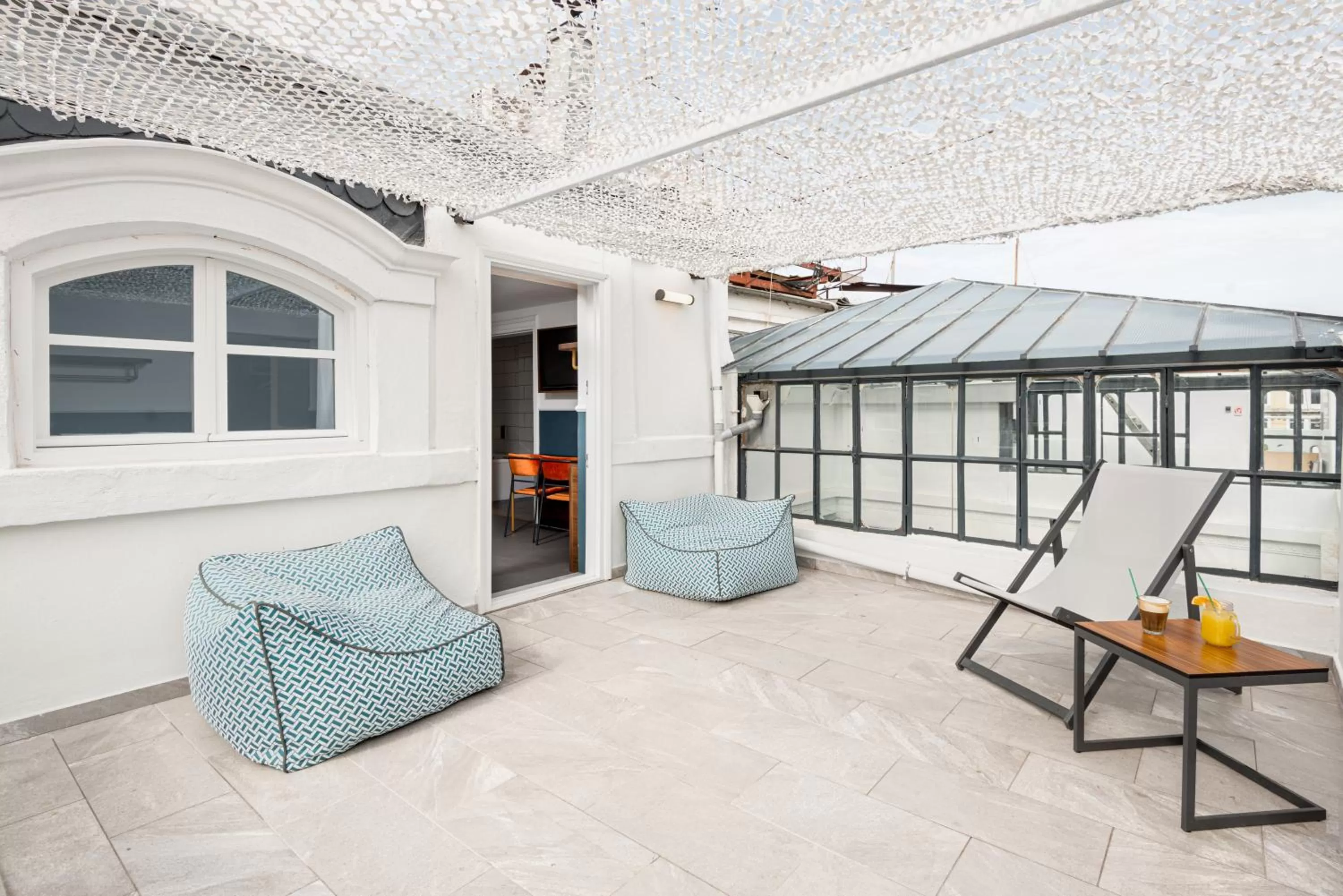 Patio in Colors Urban Hotel Thessaloniki