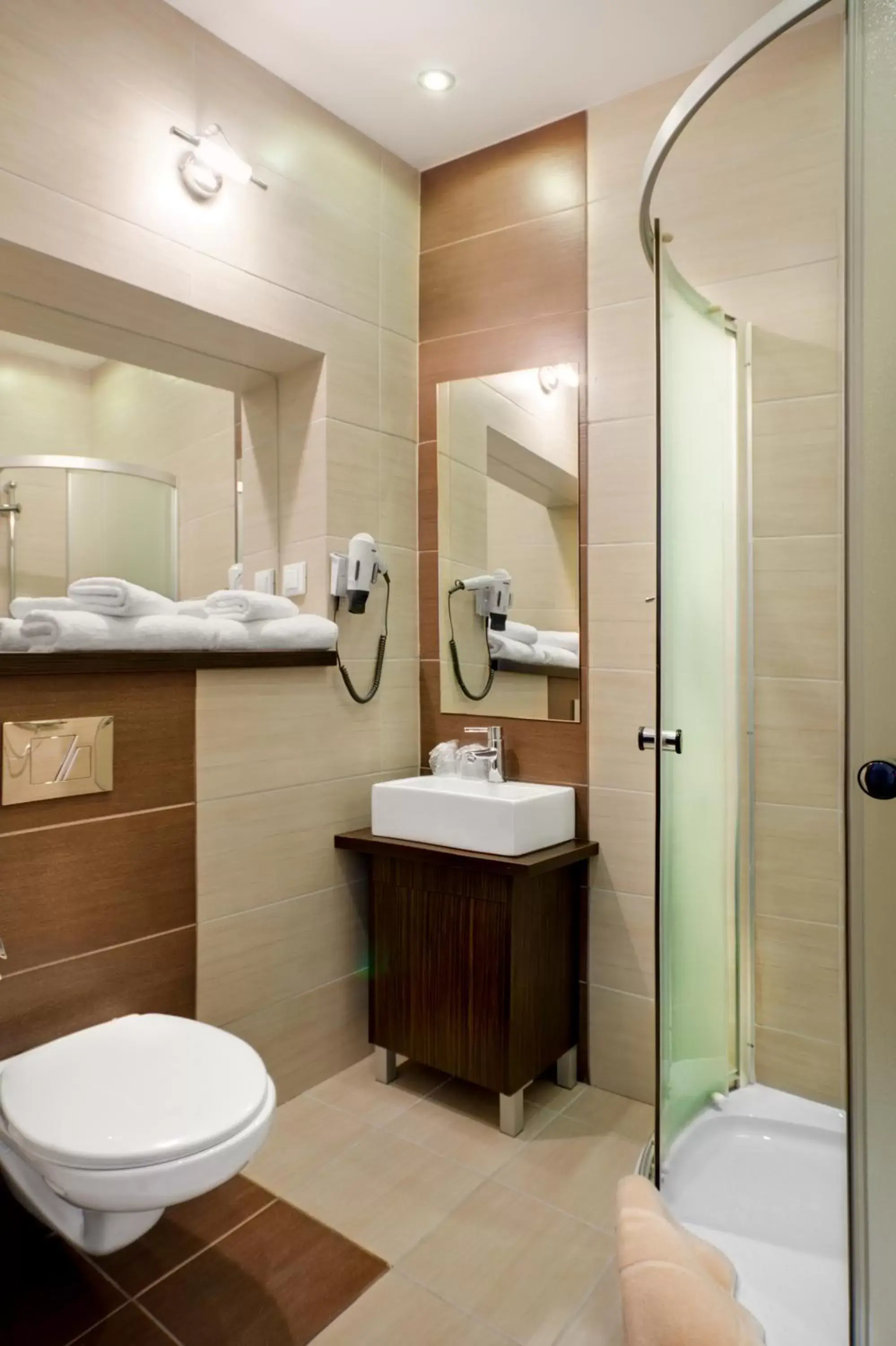 Bathroom in Boutique Hotel's Sosnowiec Bathroom in Boutique Hotel's Sosnowiec