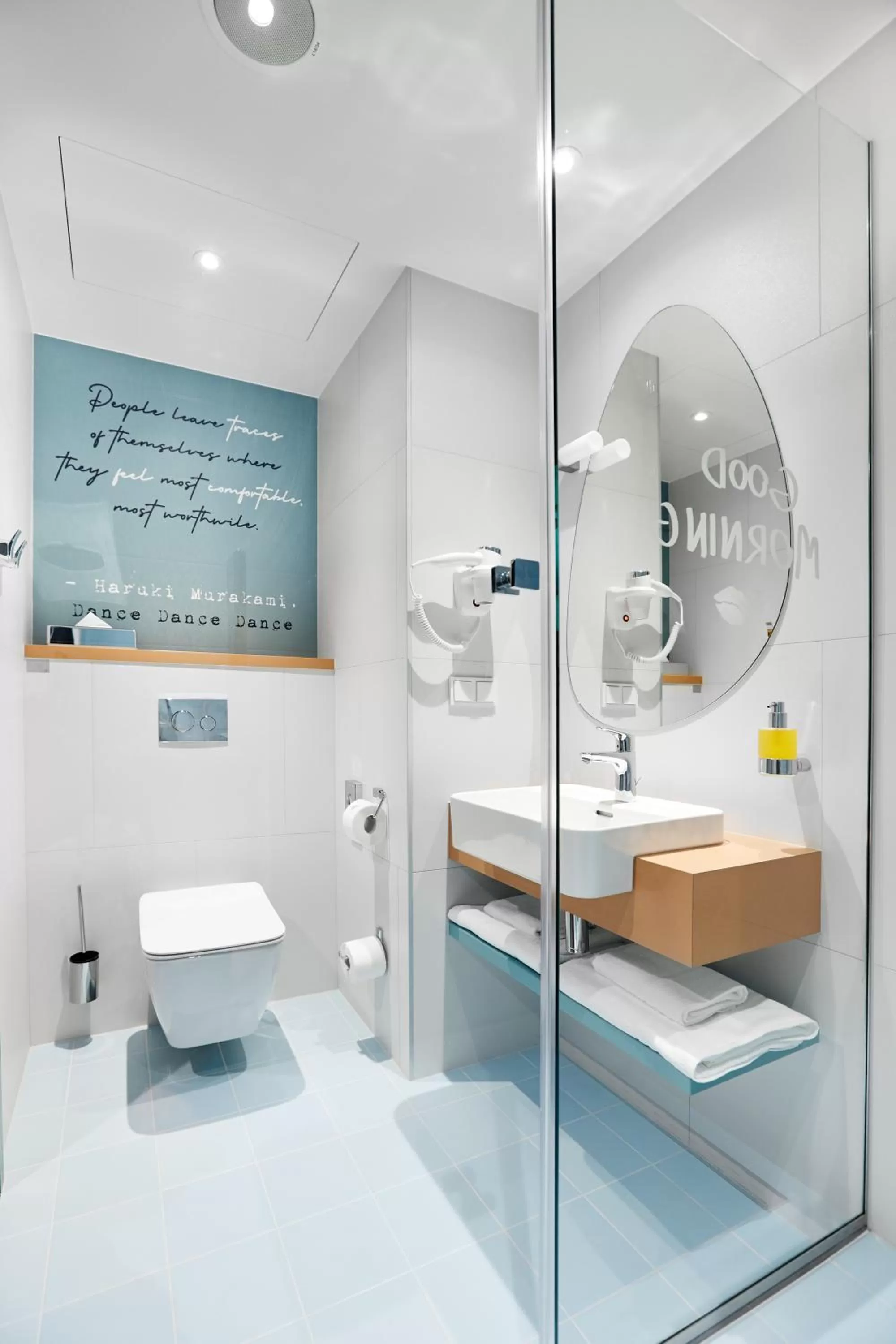 Bathroom in ibis Styles Kraków Centrum