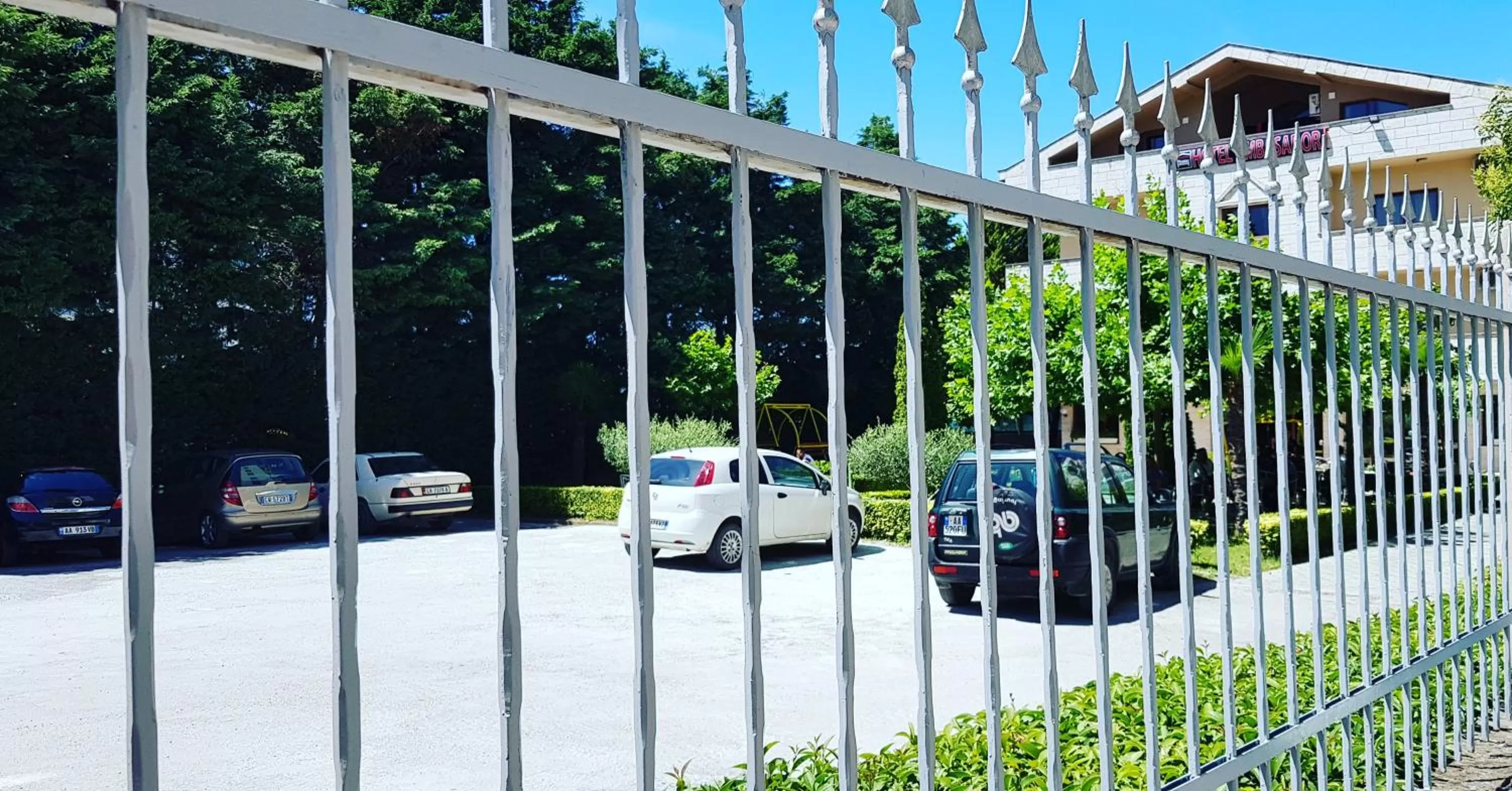 Hotel Ambasador Garden